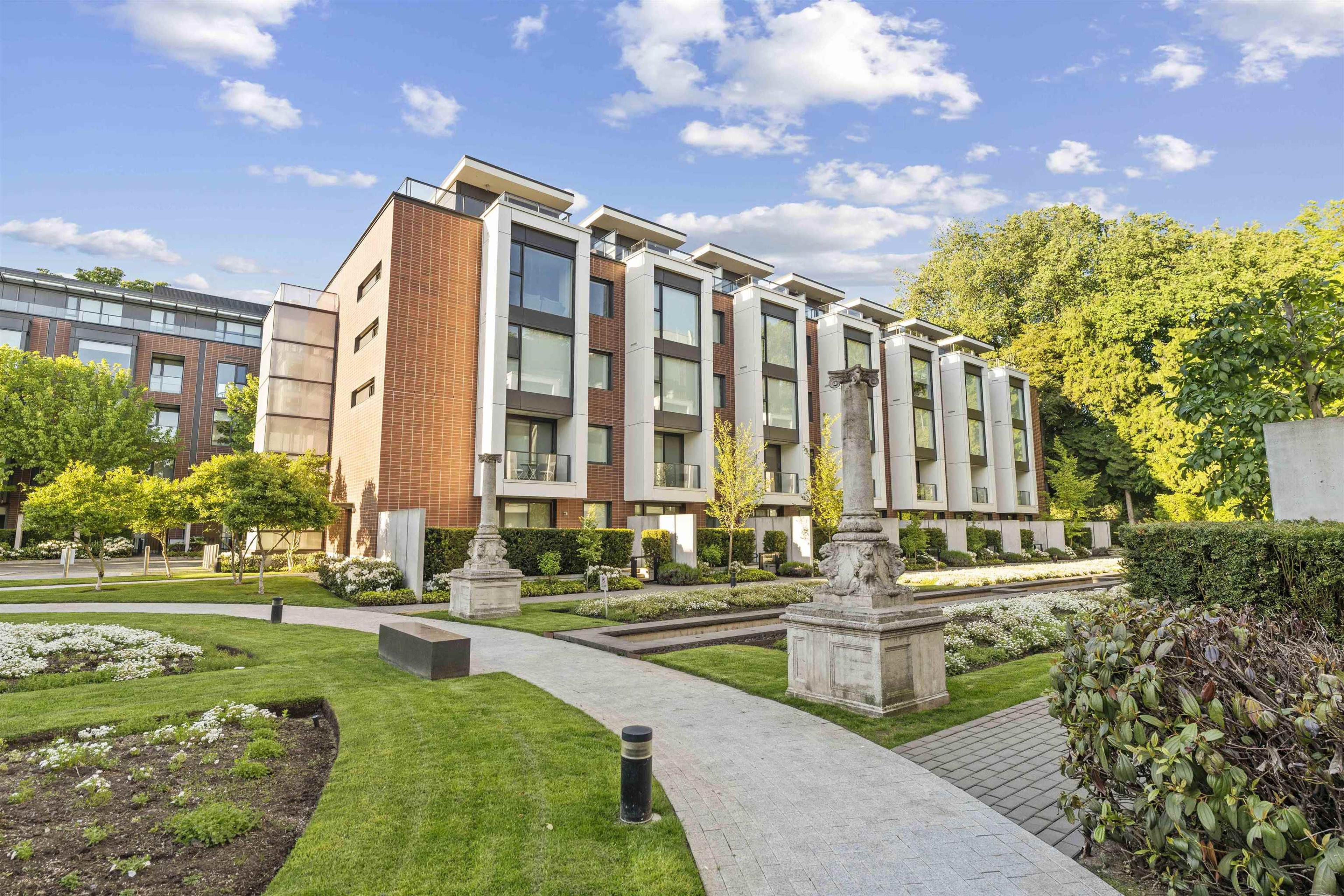 1512 Atlas Lane, Vancouver - Exteriors - Photo 5