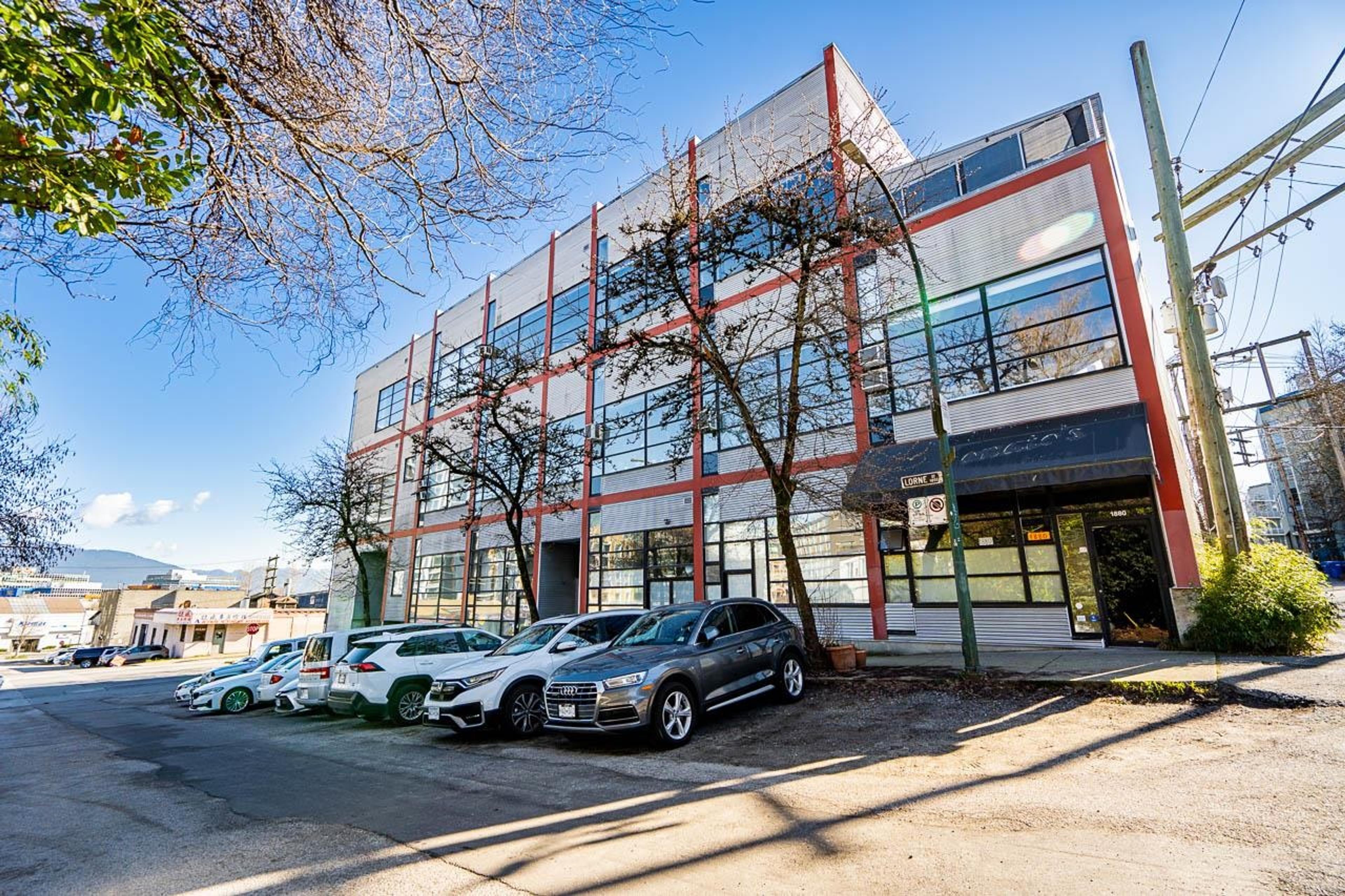 1850 Lorne Street, Vancouver - Exteriors - Photo 3