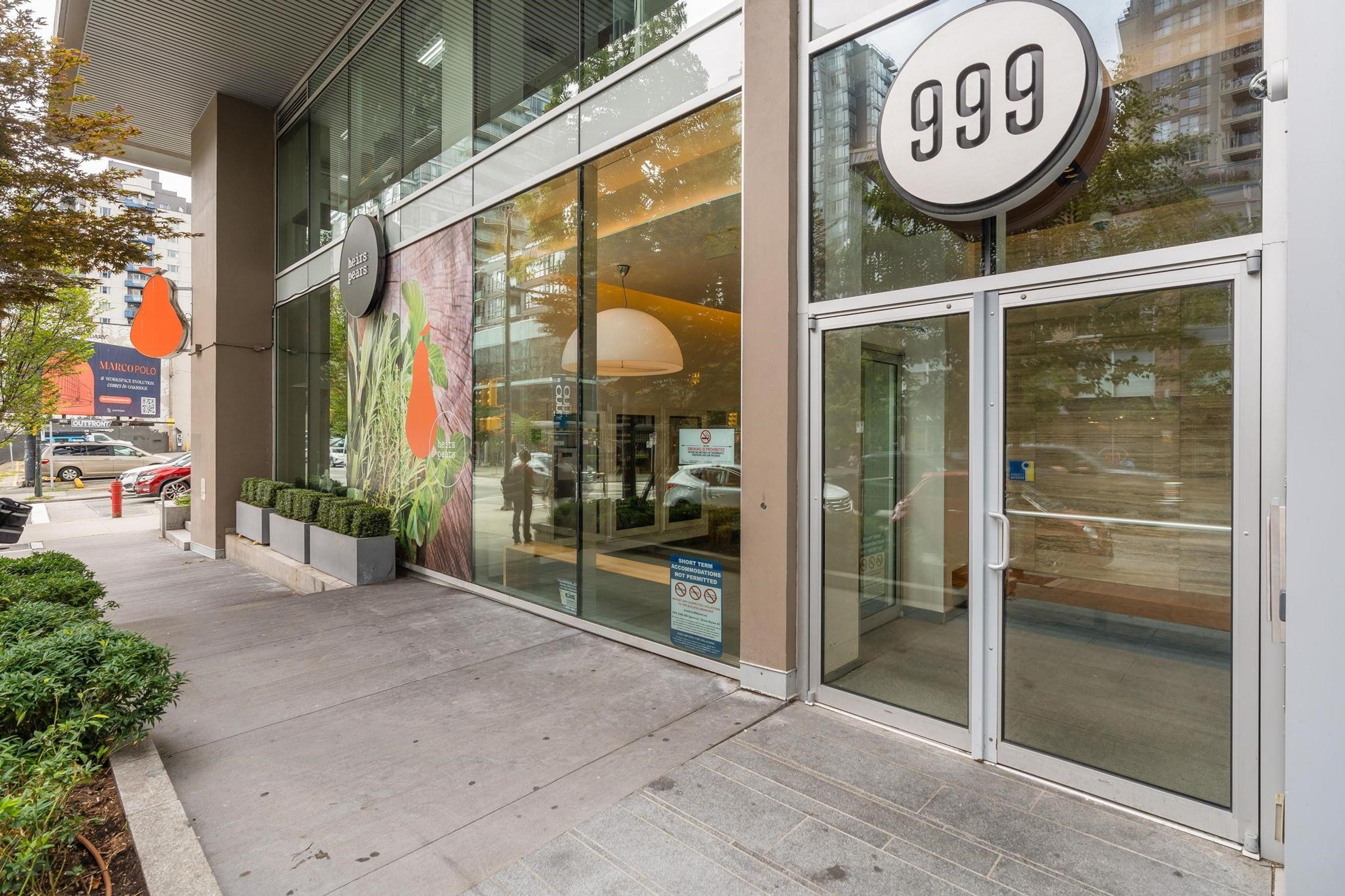 999 Seymour Street, Vancouver - Exteriors - Photo 4