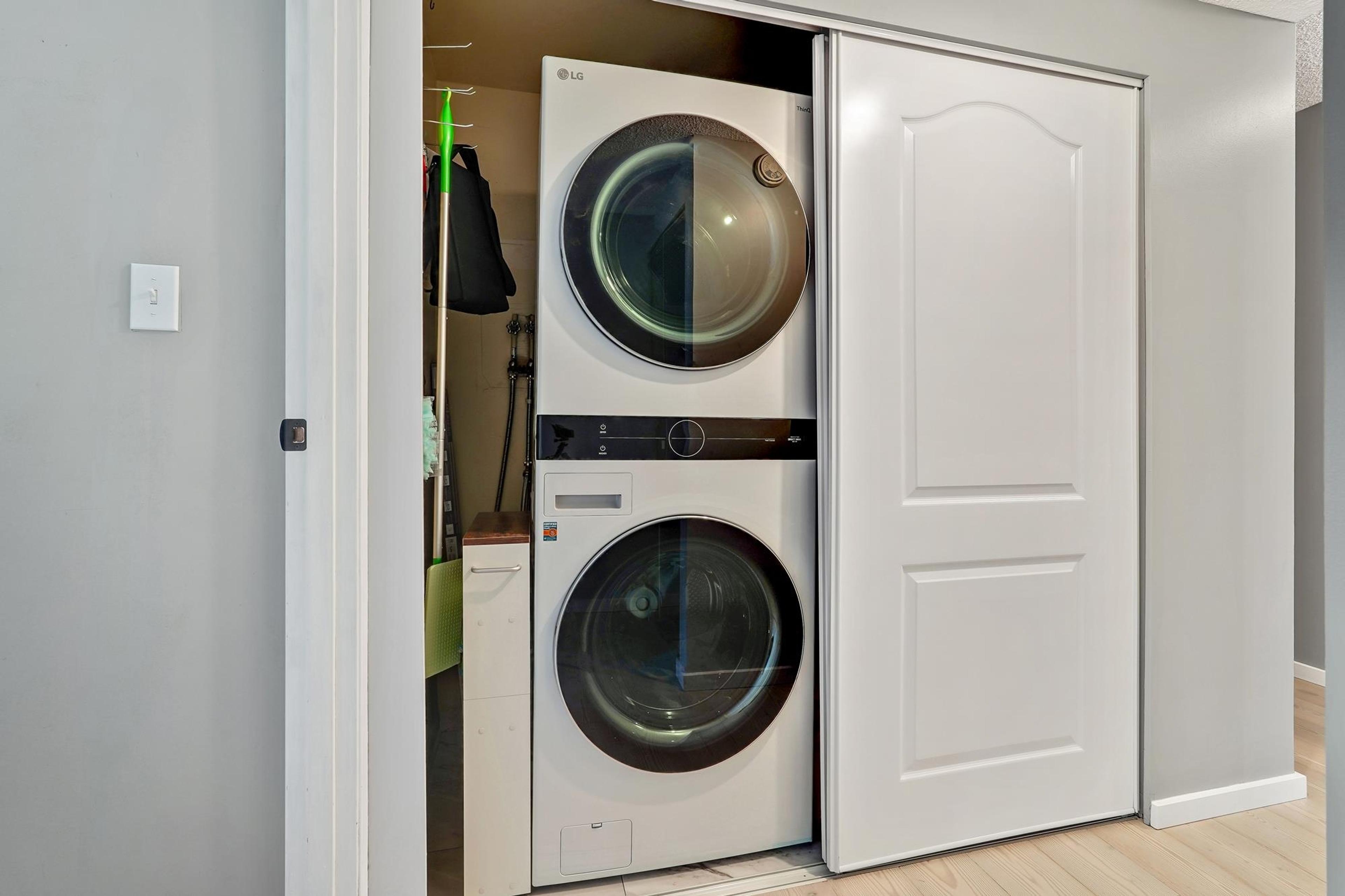 15041 Prospect Avenue, White Rock - Exteriors - Photo 1