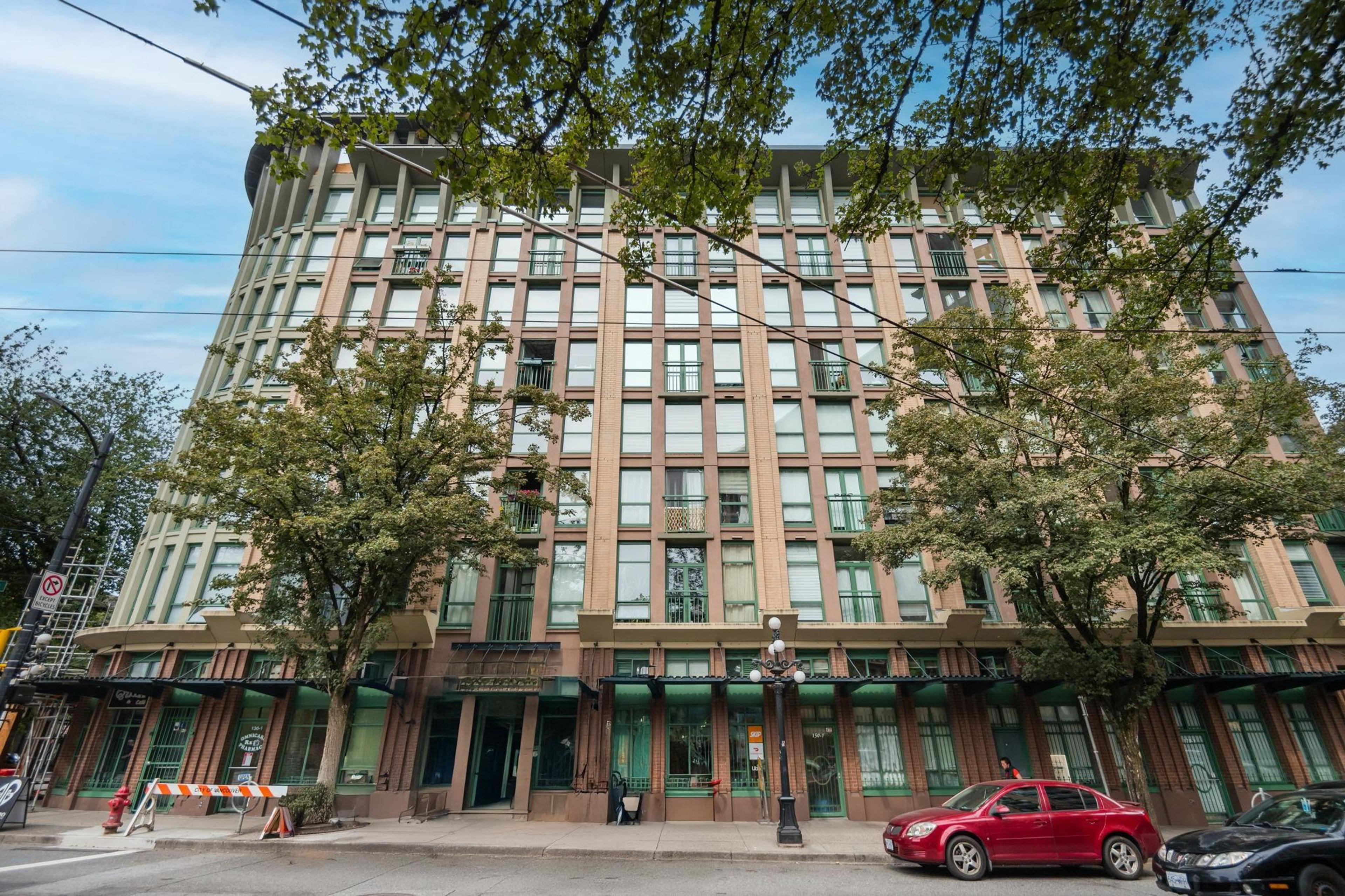 1 E Cordova Street, Vancouver - Exteriors - Full Complex View - Photo 2