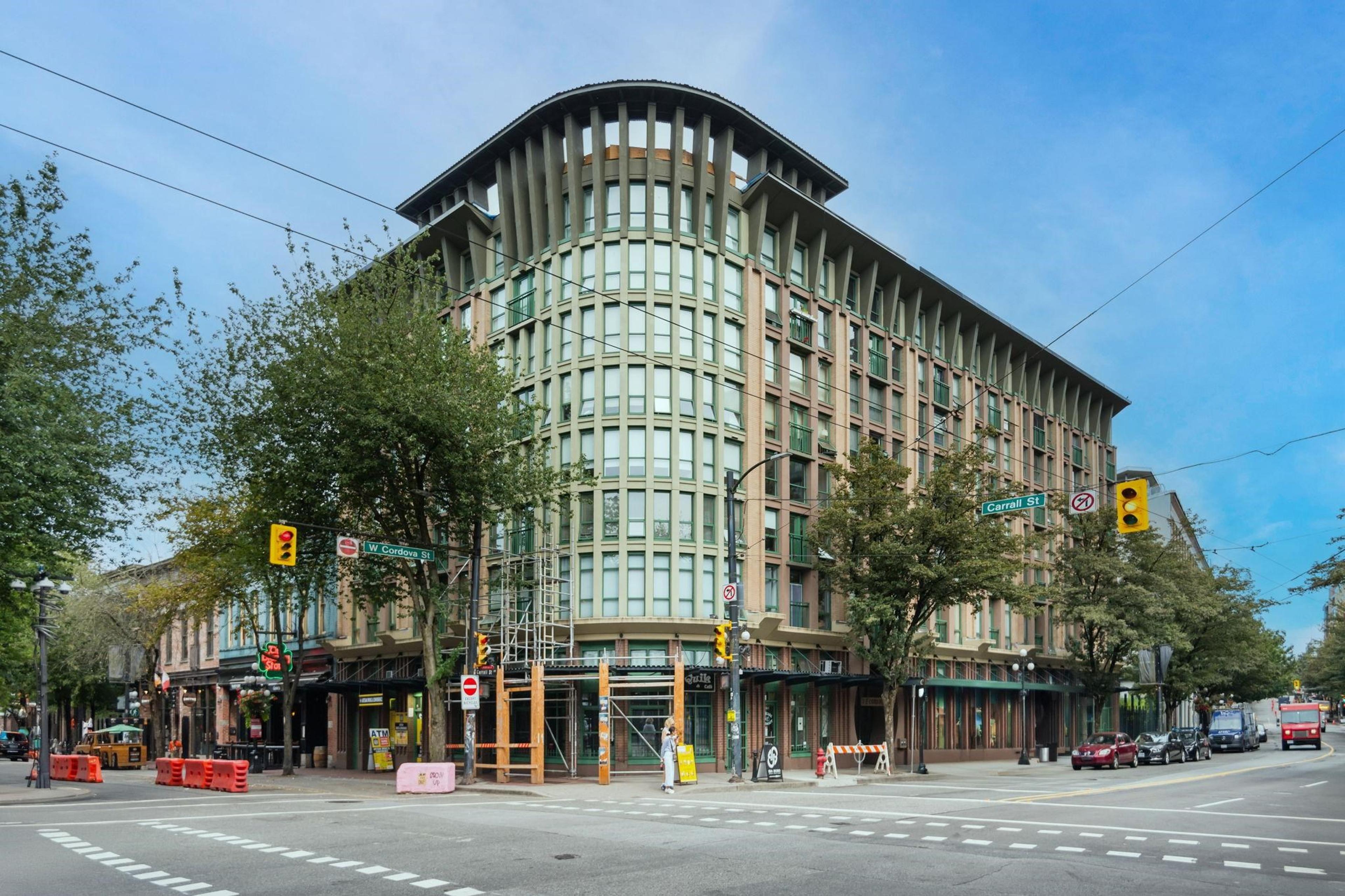 1 E Cordova Street, Vancouver - Exteriors - Photo 5