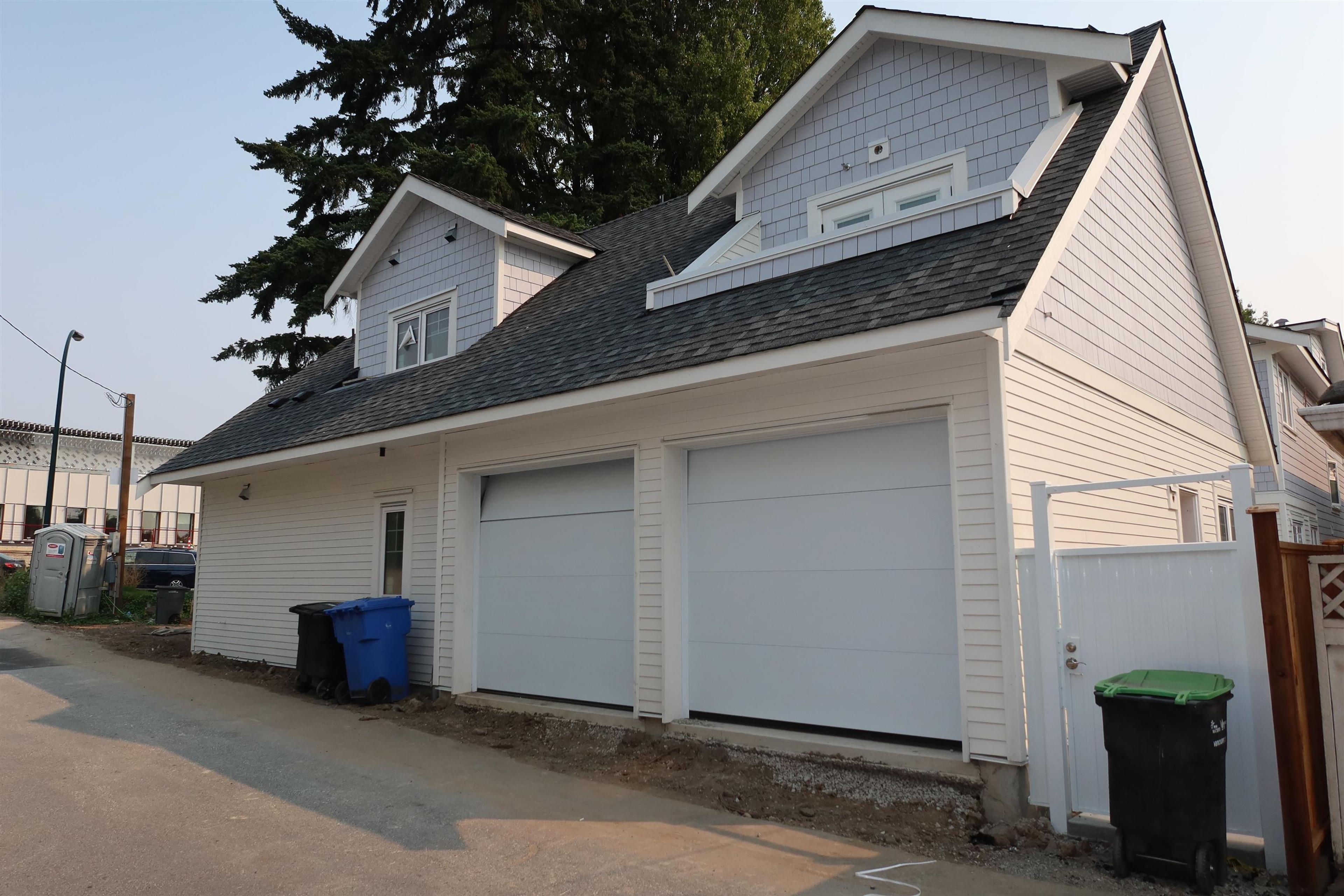 972 Park Drive, Vancouver - Exteriors - Photo 2