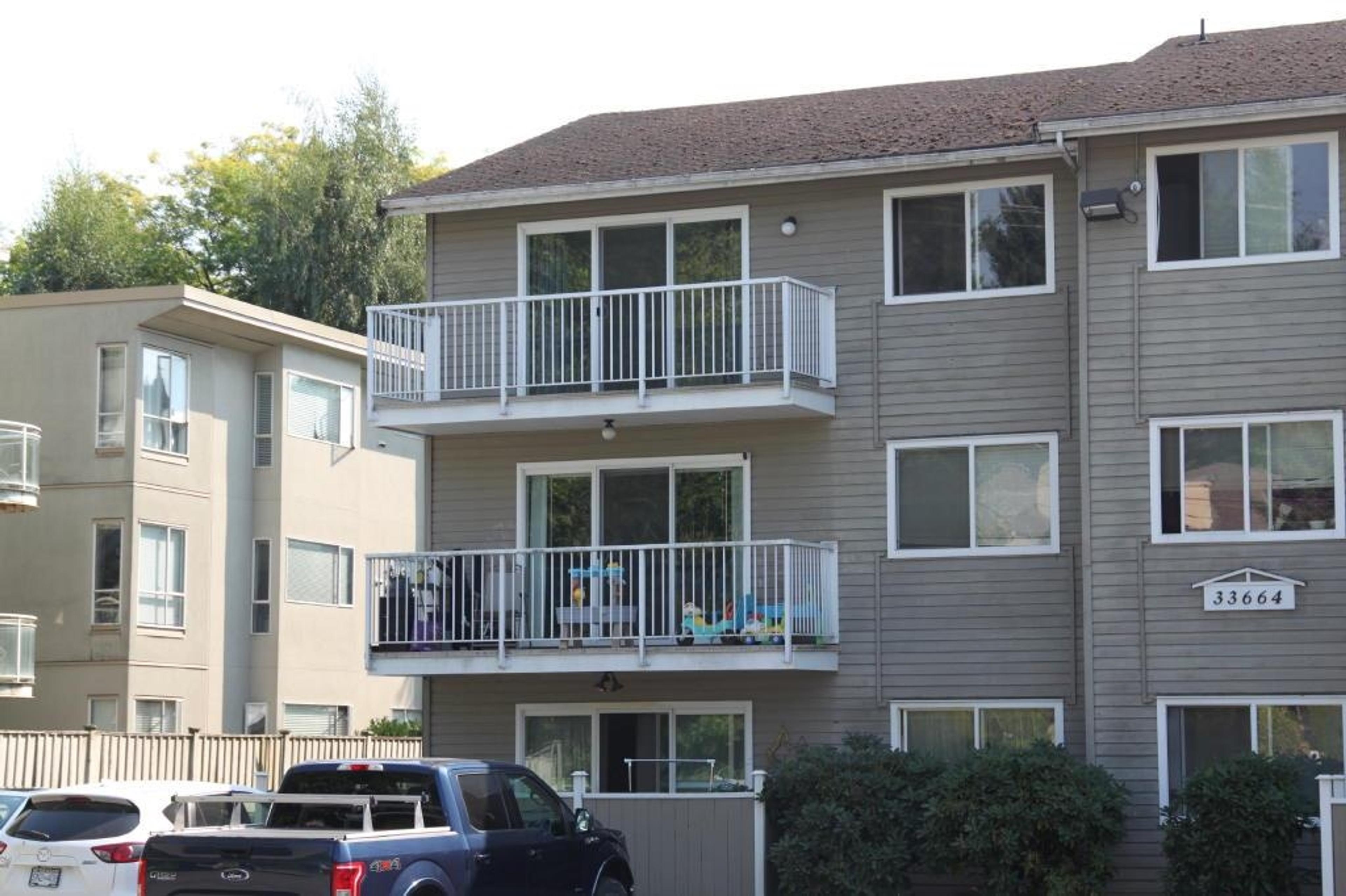 33664 Marshall Road, Abbotsford - Exteriors - Photo 1