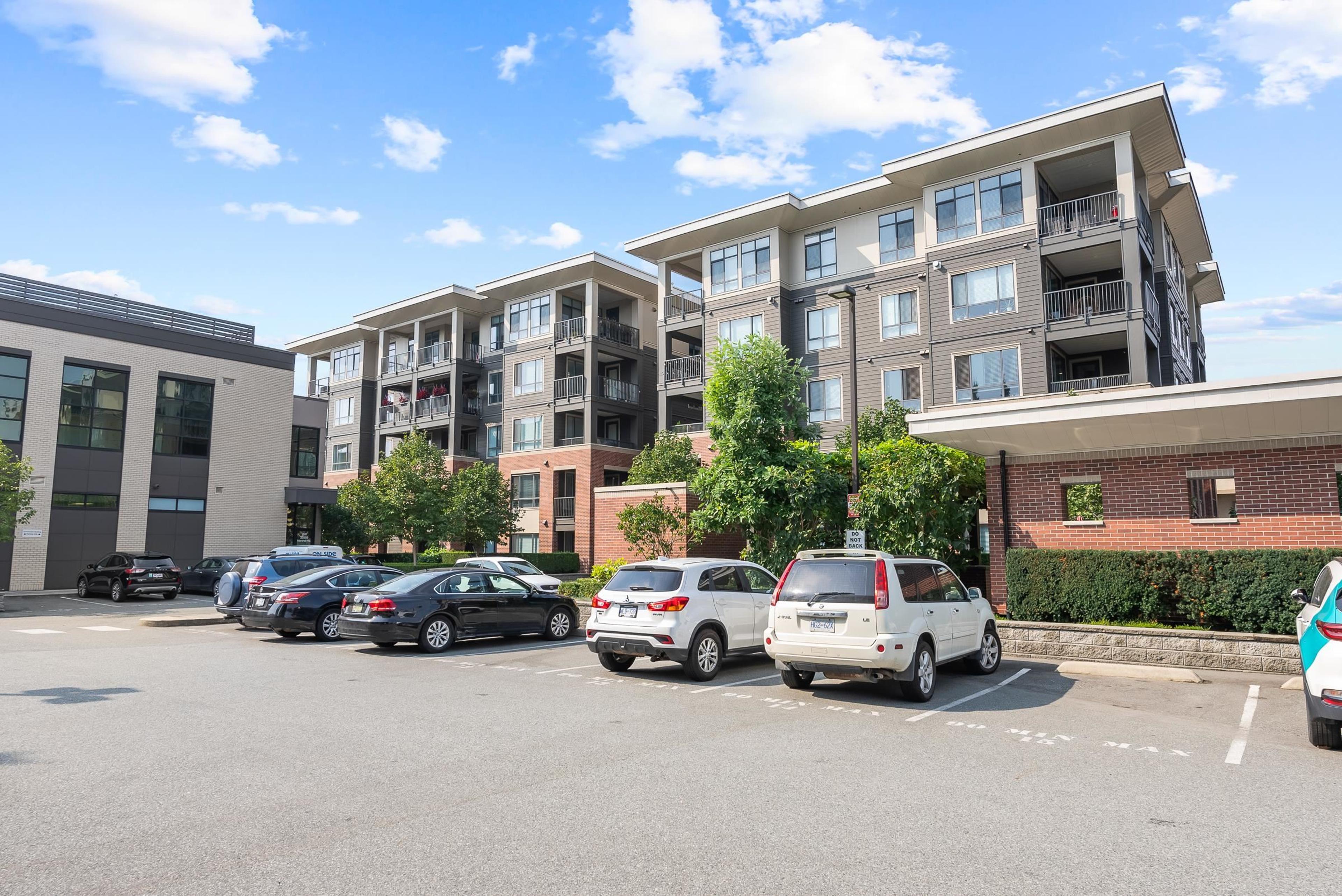 33530 Mayfair Avenue, Abbotsford - Exteriors - Full Complex View - Photo 1