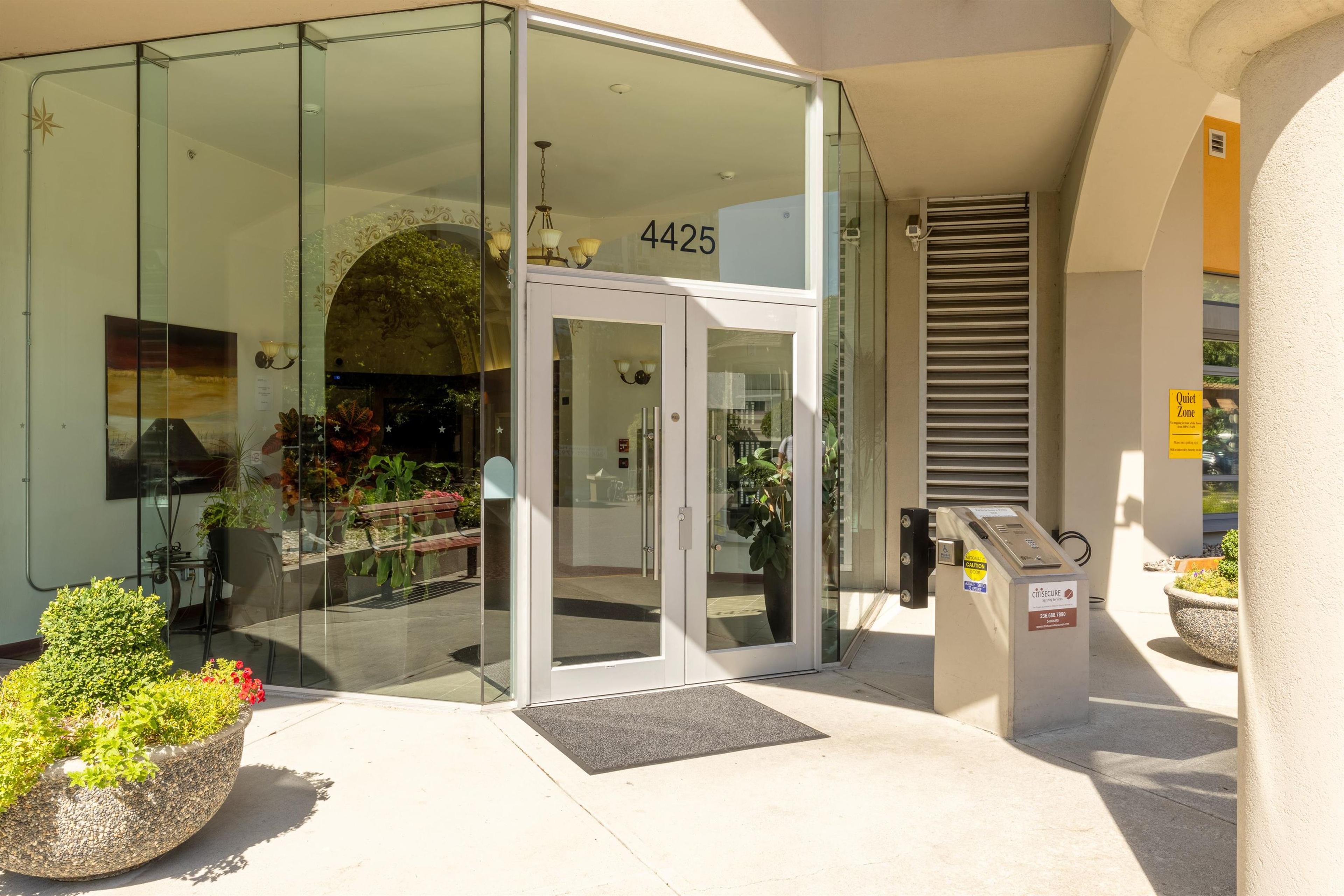 4425 Halifax Street, Burnaby - Exteriors - Photo 3