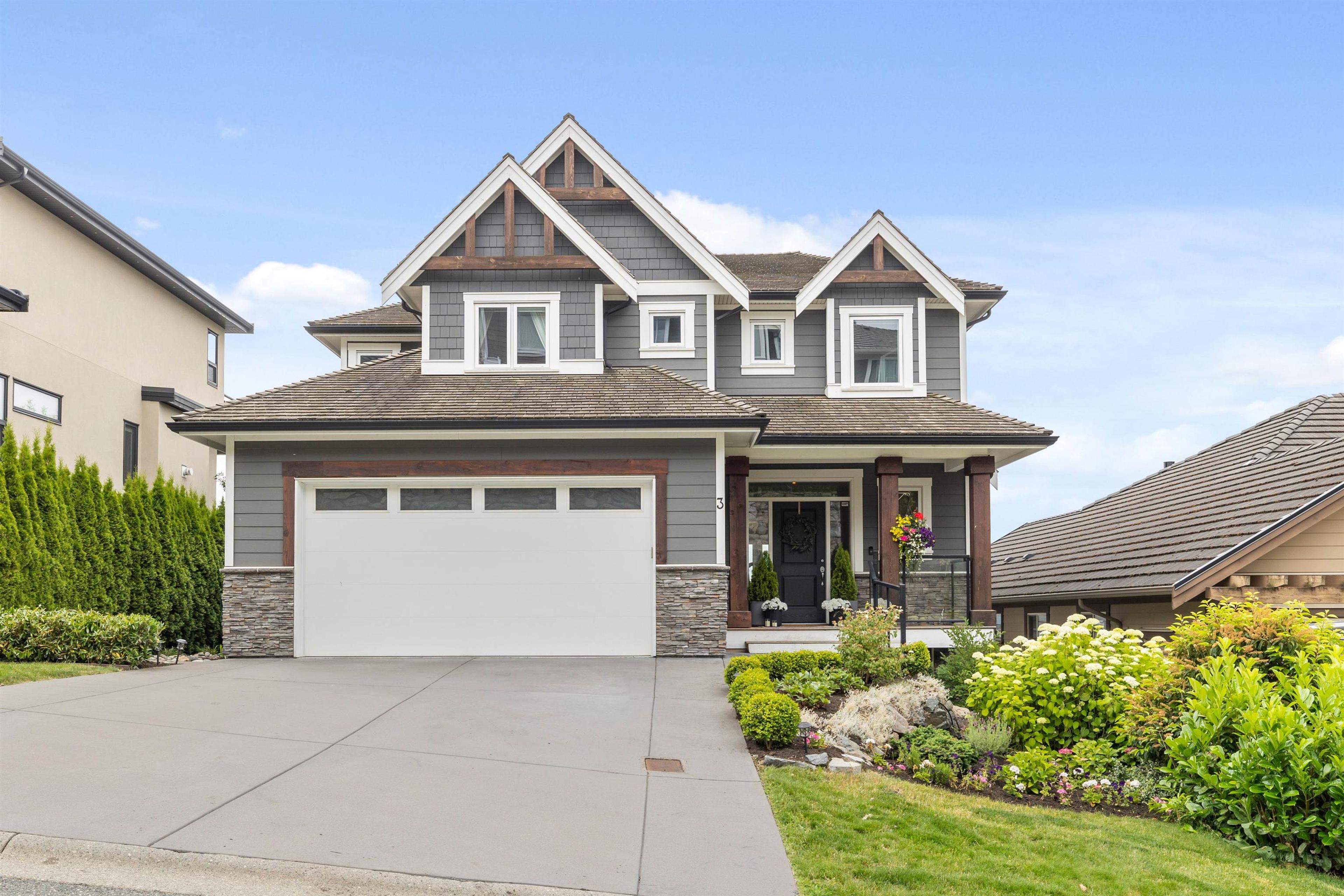 35520 Mahogany Drive, Abbotsford - Exteriors - Photo 3