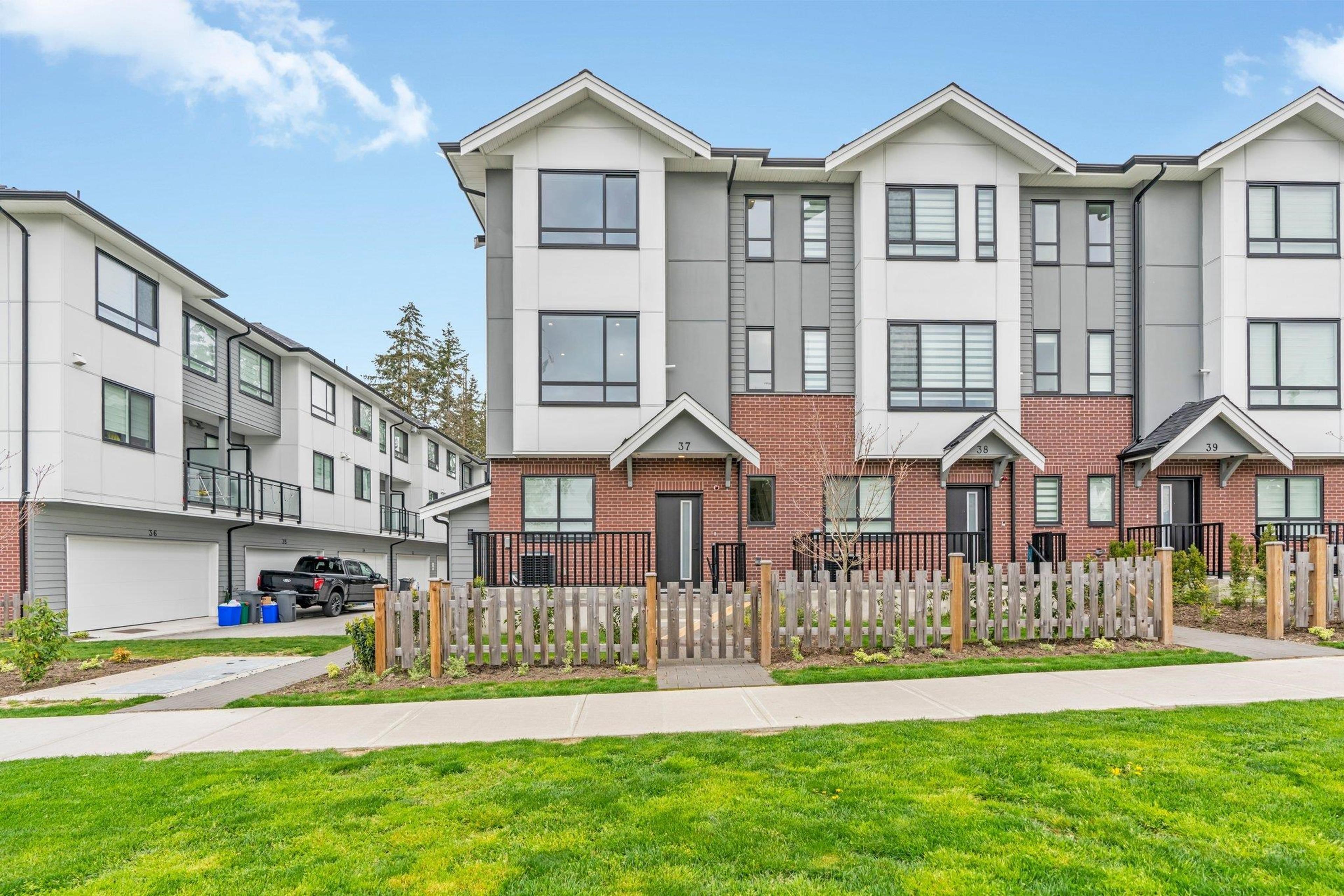 12635 63 Avenue, Surrey - Exteriors - Full Complex View - Photo 5