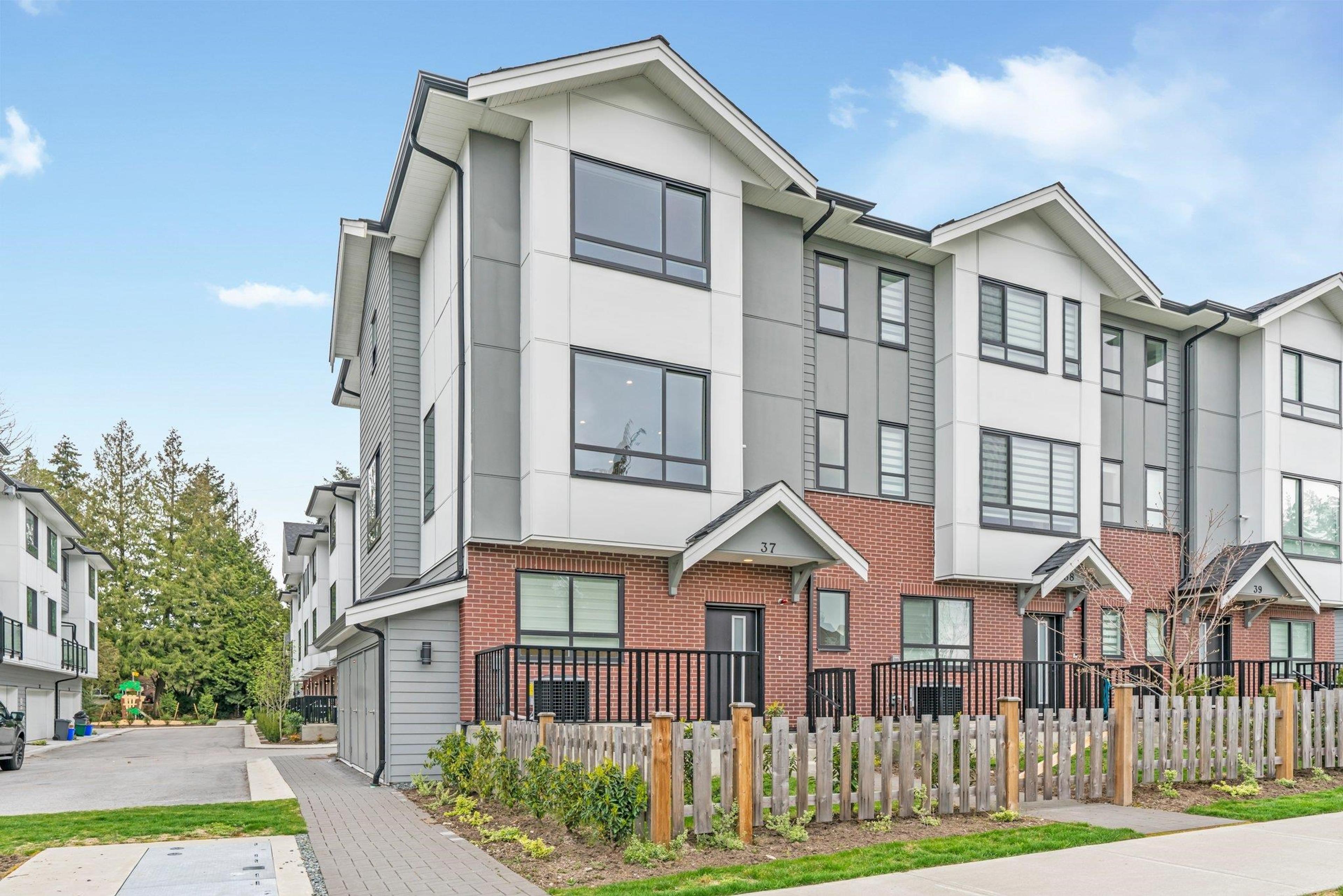 12635 63 Avenue, Surrey - Exteriors - Full Complex View - Photo 6