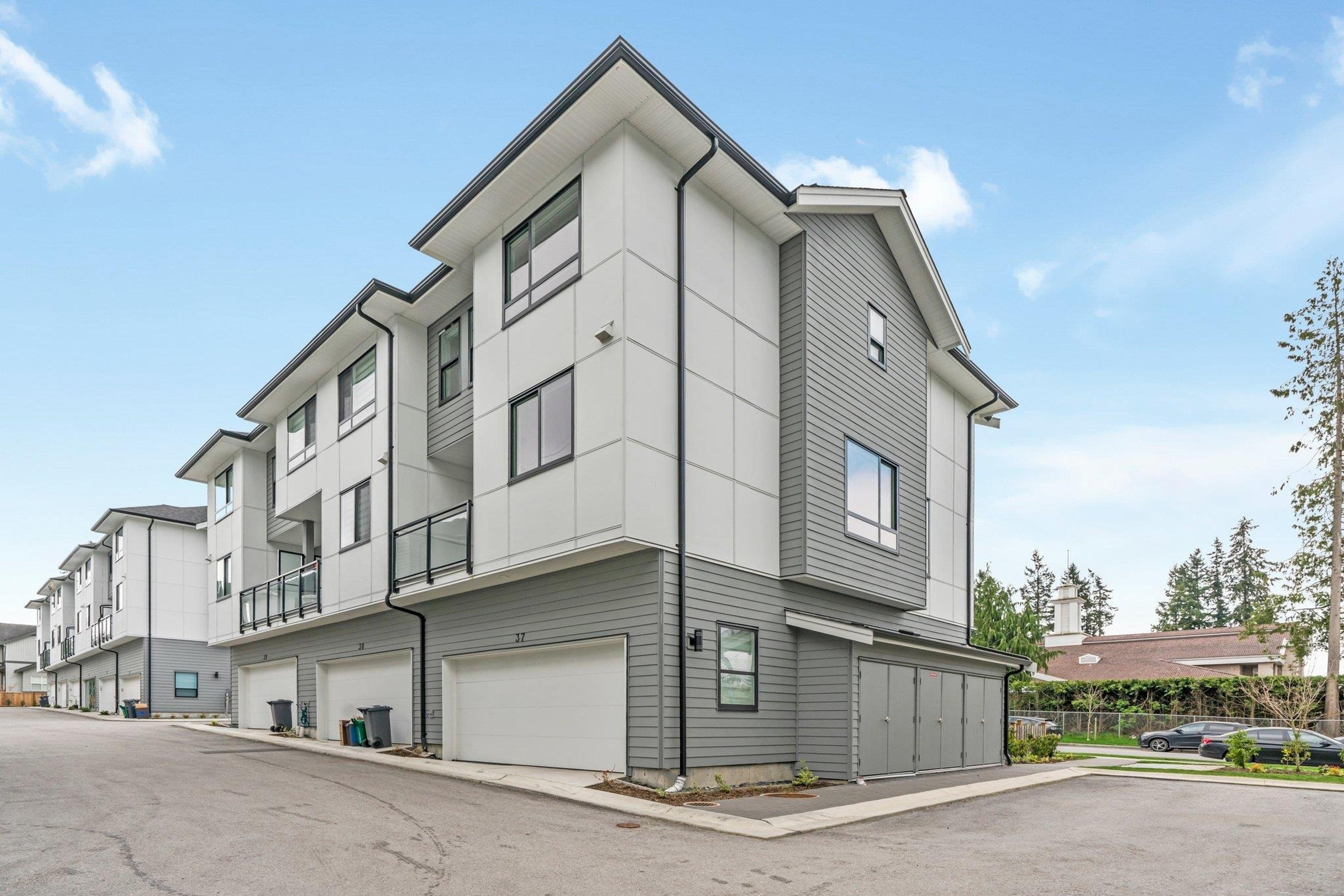 12635 63 Avenue, Surrey - Exteriors - Full Complex View - Photo 7