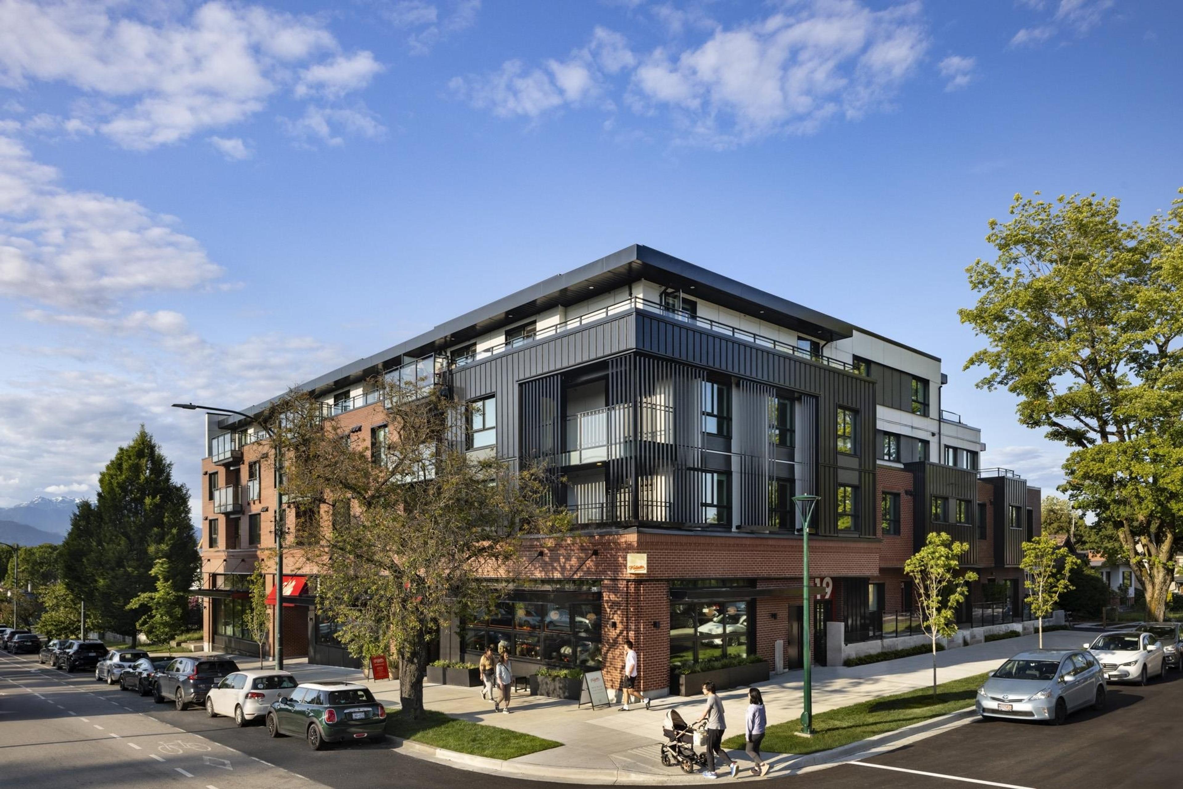 2419 Grant Street, Vancouver - Exteriors - Full Complex View - Photo 1