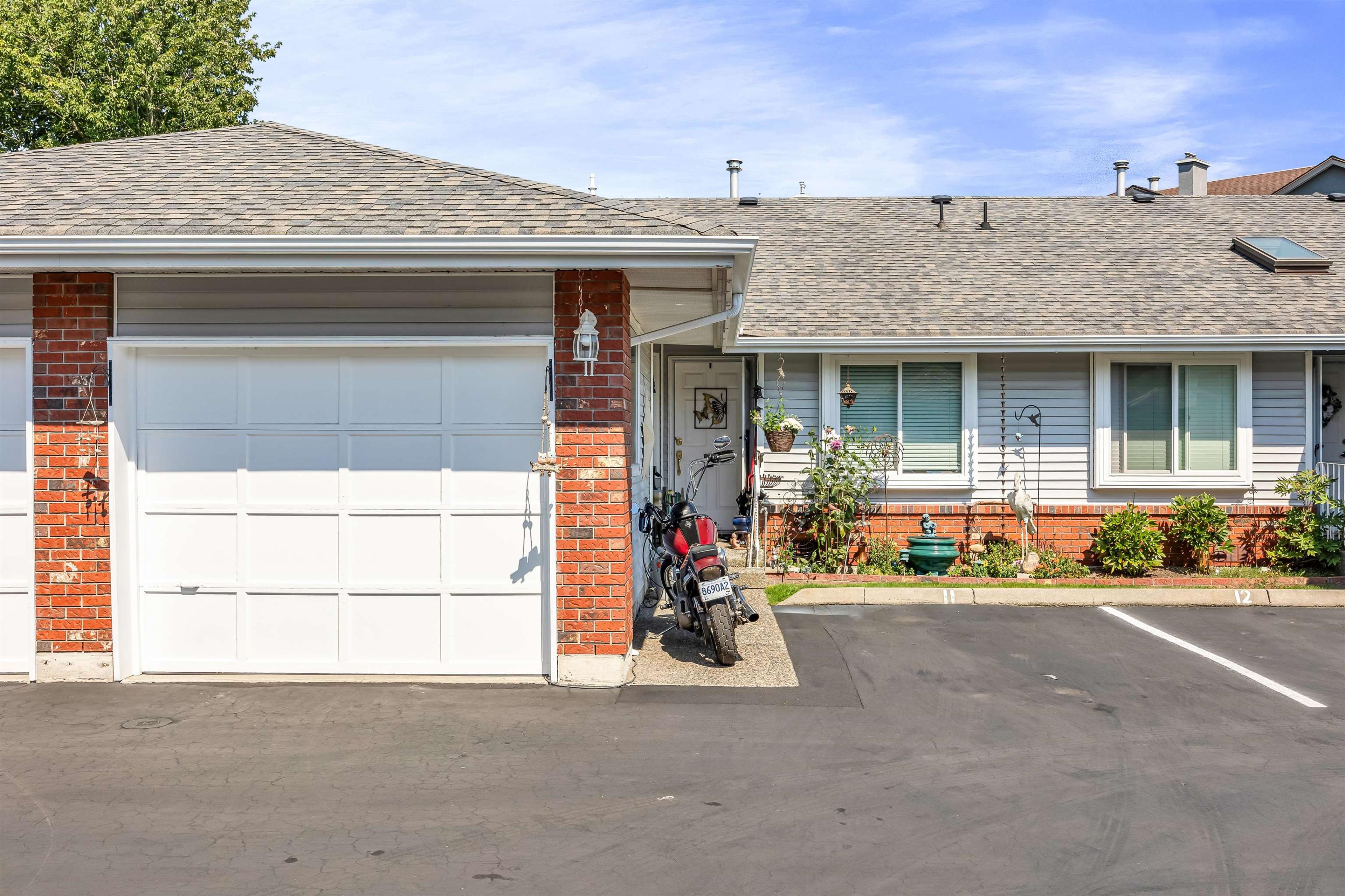 5365 205 Street, Langley - Exteriors - Photo 1