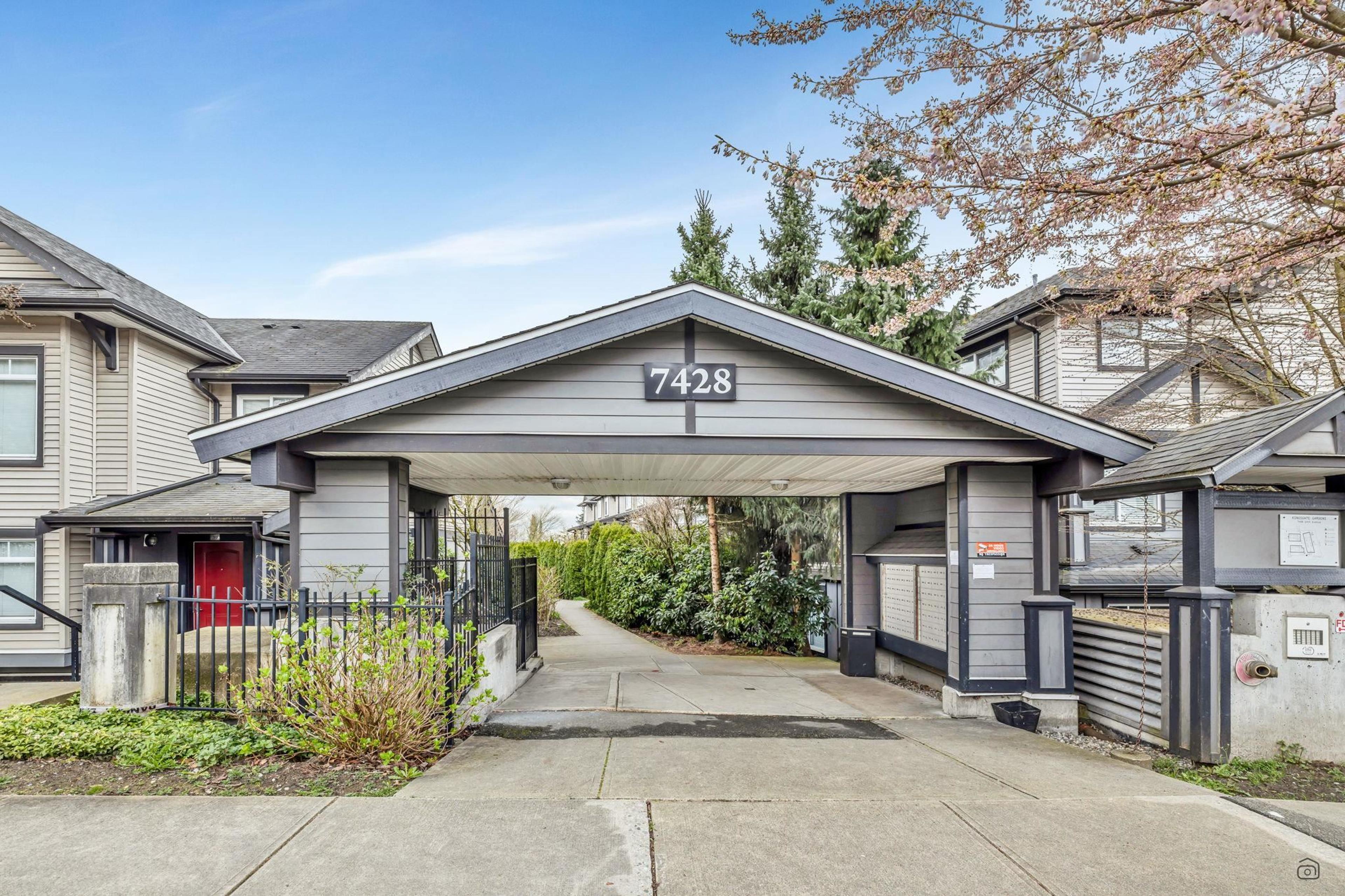 7428 14th Avenue, Burnaby - Exteriors - Photo 1