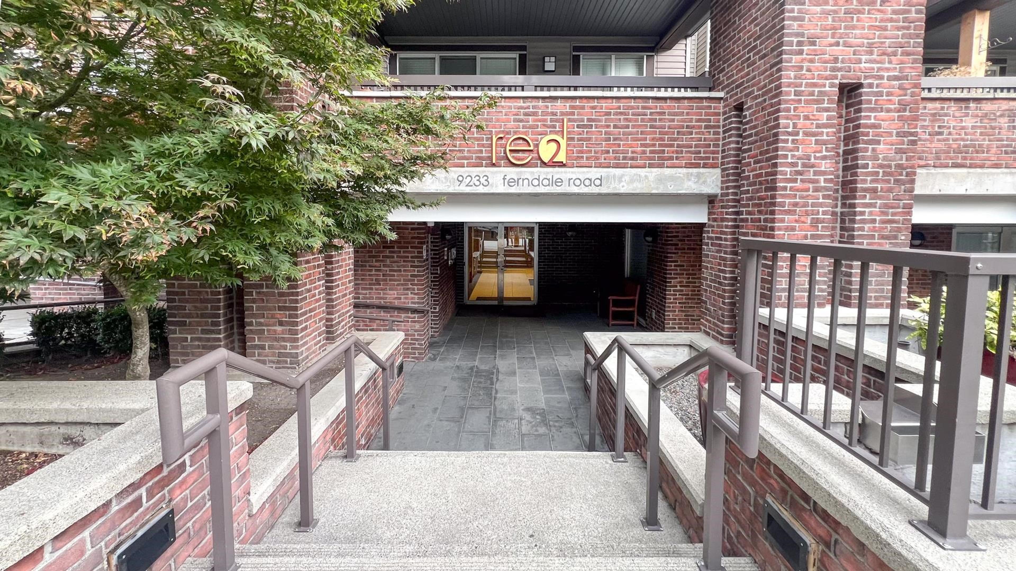 9233 Ferndale Road, Richmond - Exteriors - Photo 1