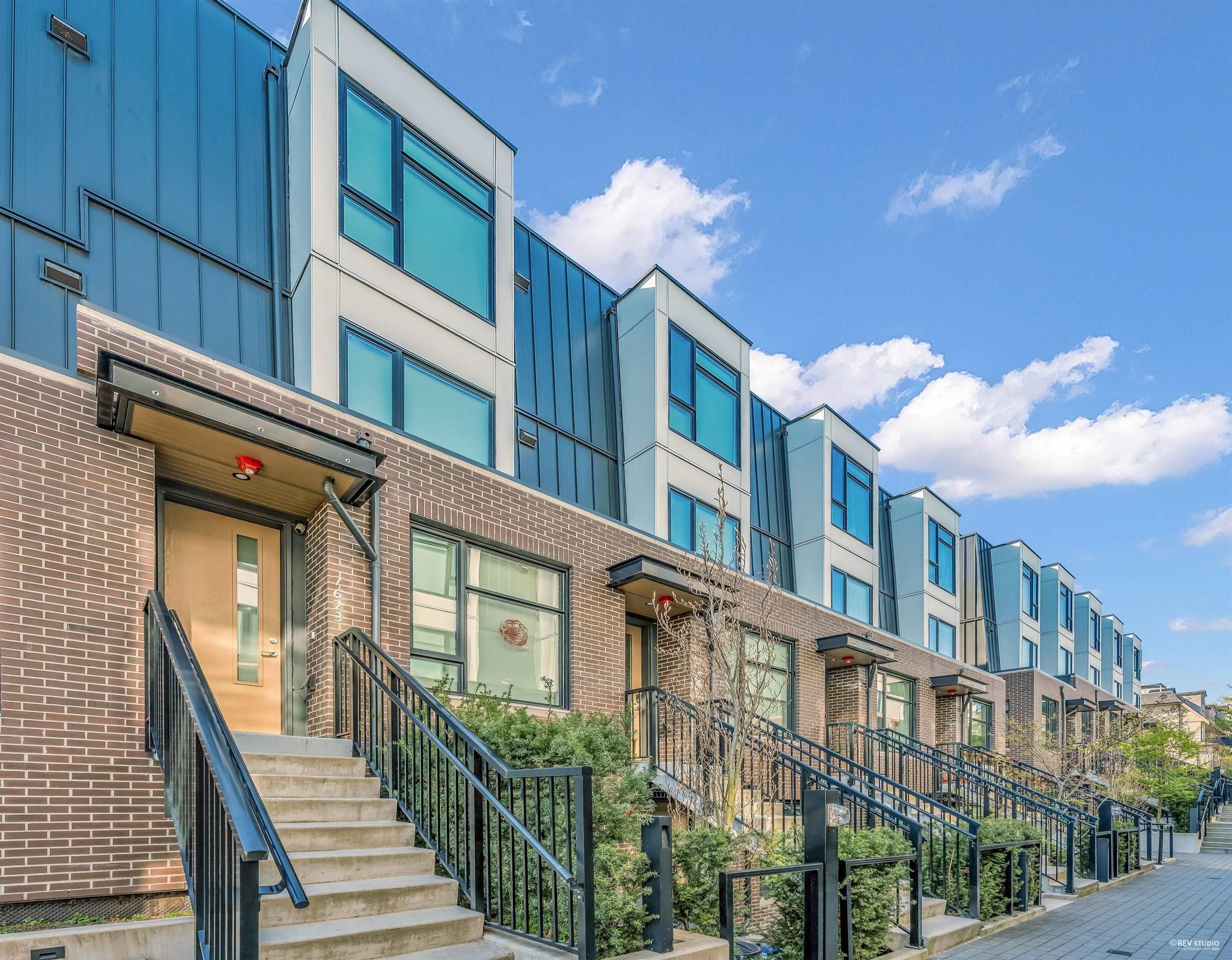 7597 Yukon Street, Vancouver - Exteriors - Full Complex View - Photo 1