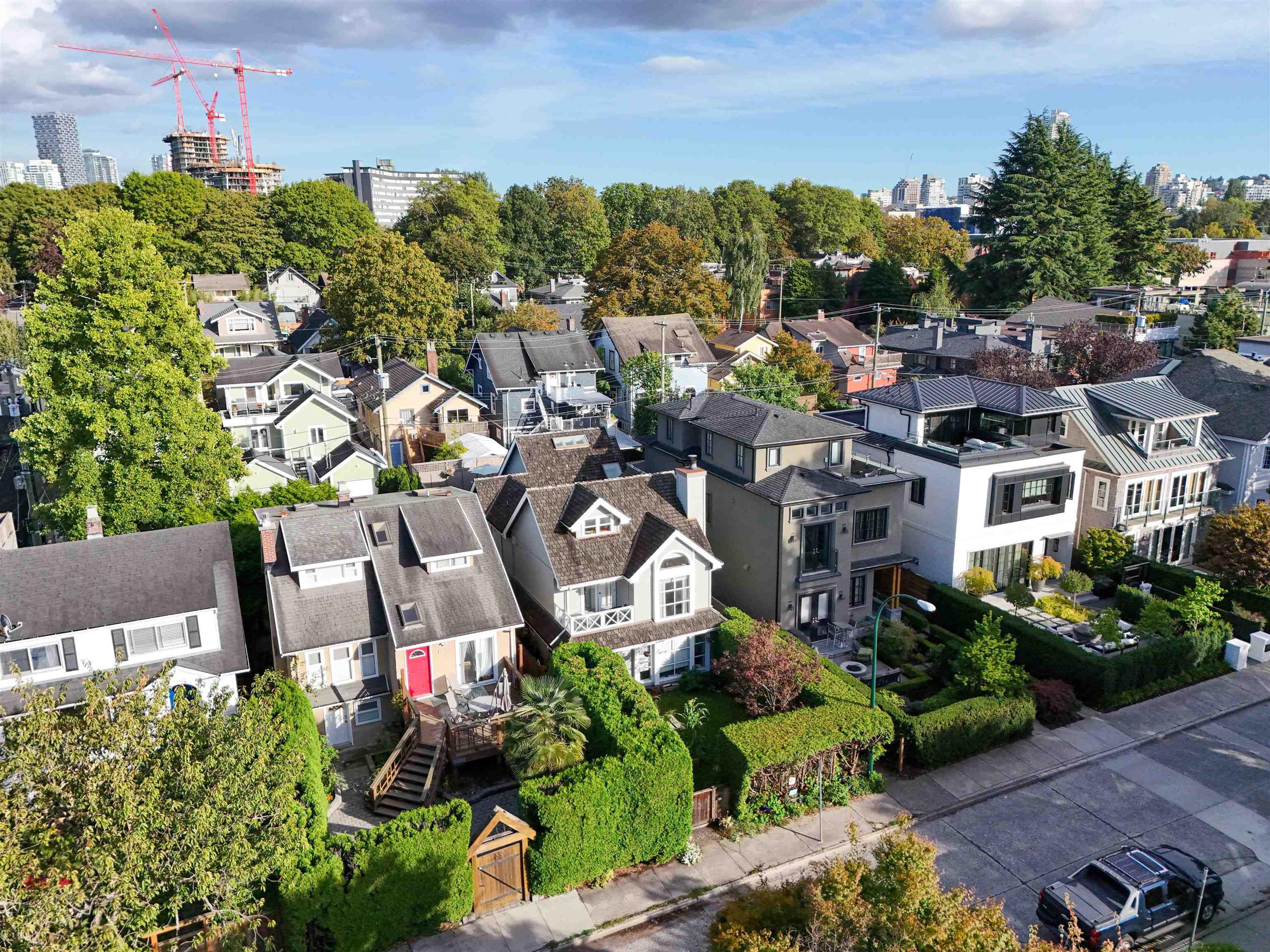 1346 Laburnum Street, Vancouver - Exteriors - Full Complex View, Drone/Aerial View - Photo 3
