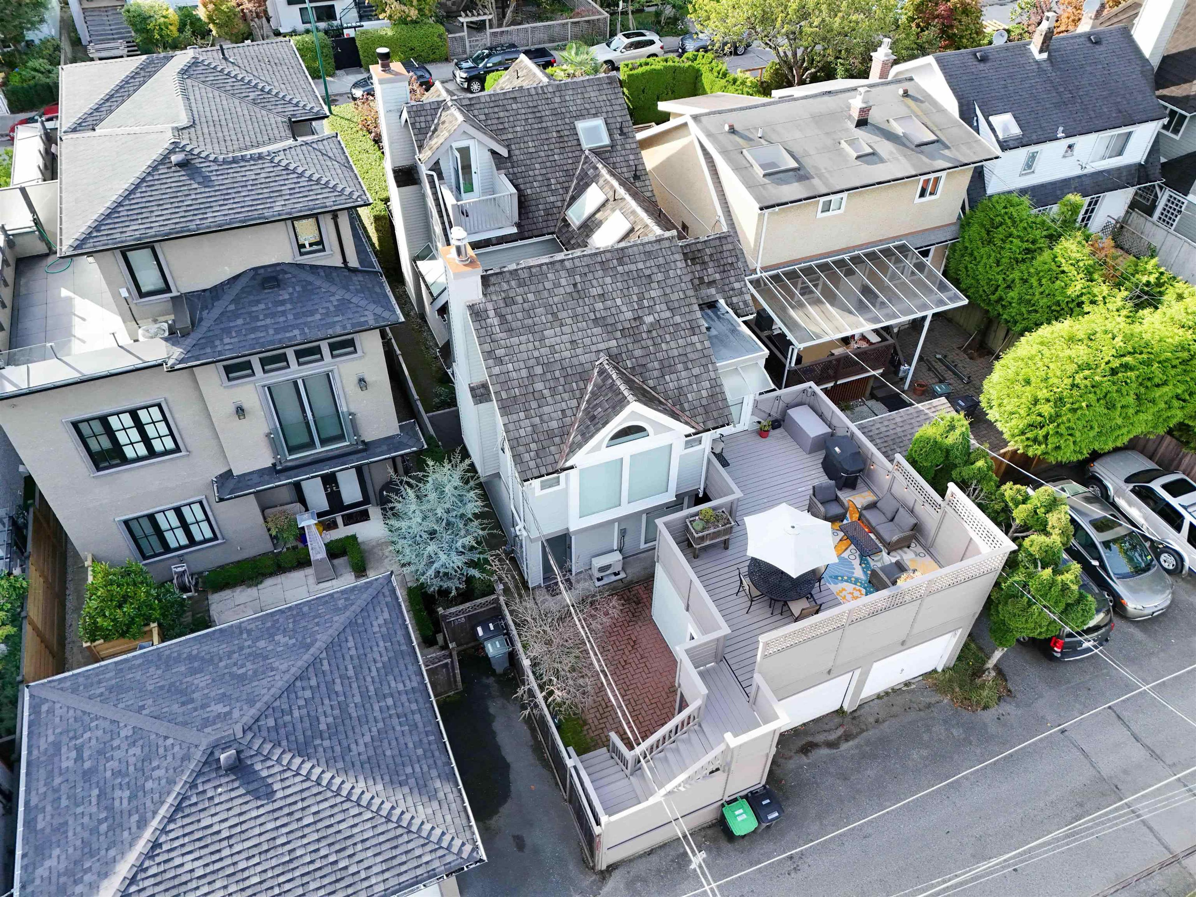 1346 Laburnum Street, Vancouver - Exteriors - Drone/Aerial View - Photo 7