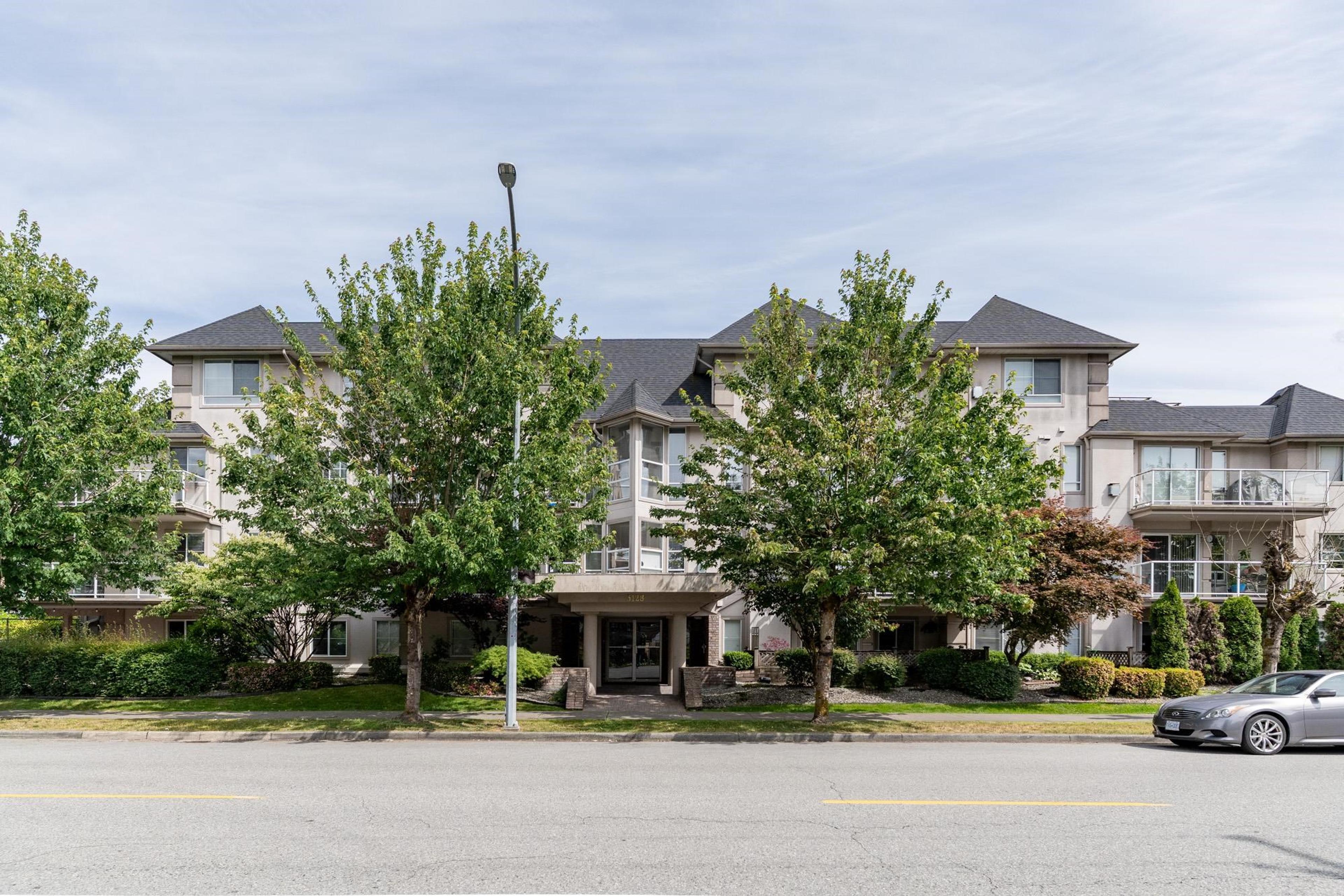 3128 Flint Street, Port Coquitlam - Exteriors - Full Complex View - Photo 1
