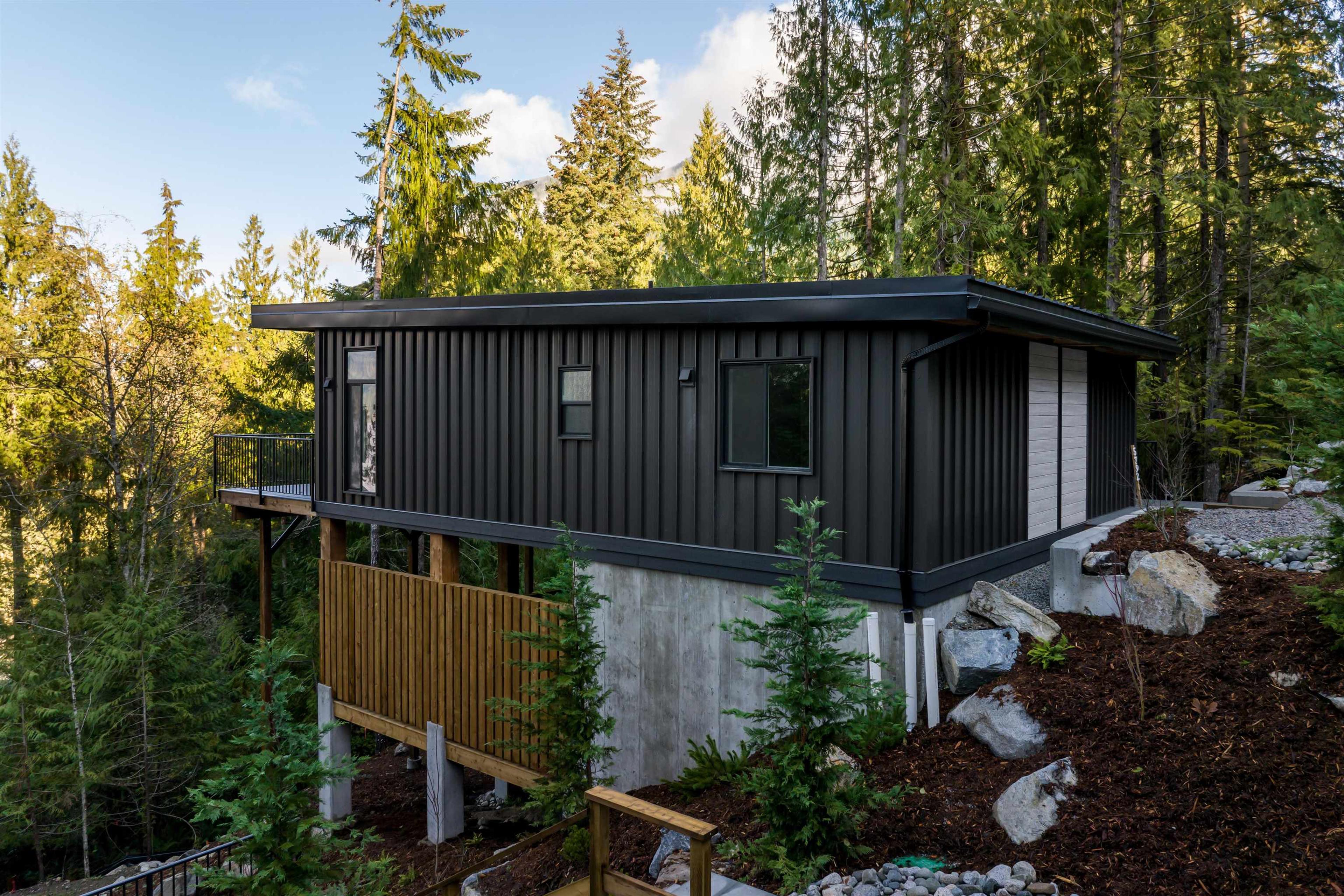 5792 Tillicum Bay Road, Sechelt - Exteriors - Photo 1