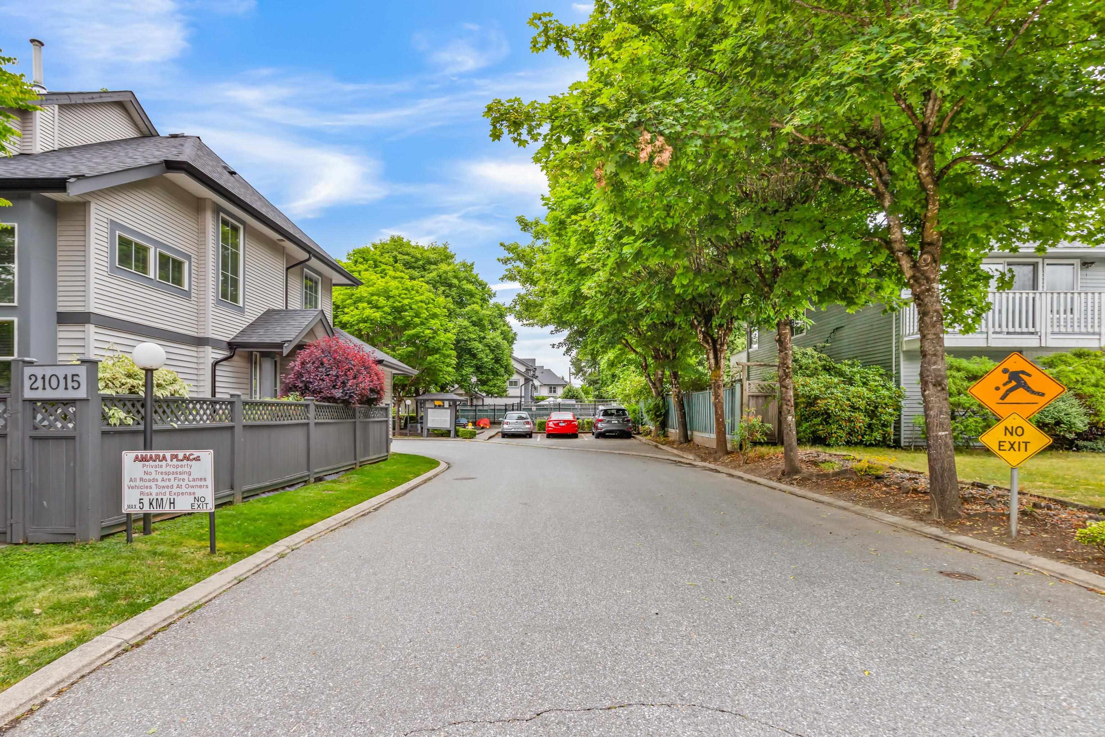 21015 118 Avenue, Maple Ridge - Exteriors - Full Complex View - Photo 4