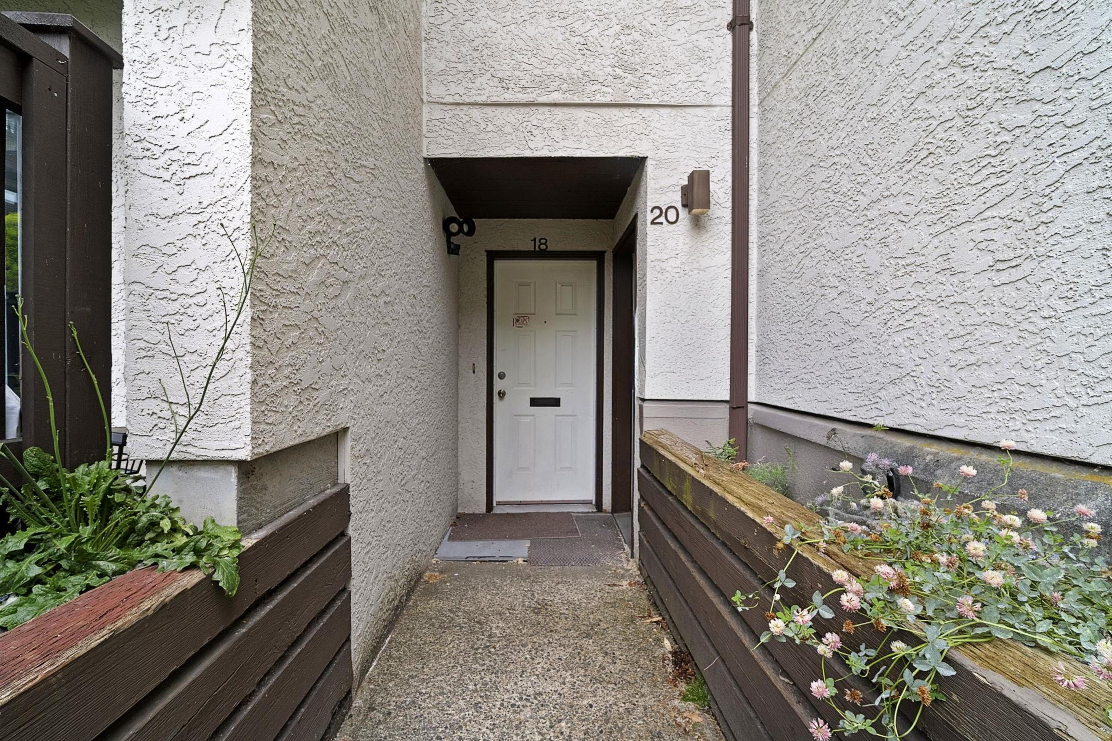 365 Ginger Drive, New Westminster - Exteriors - Photo 1