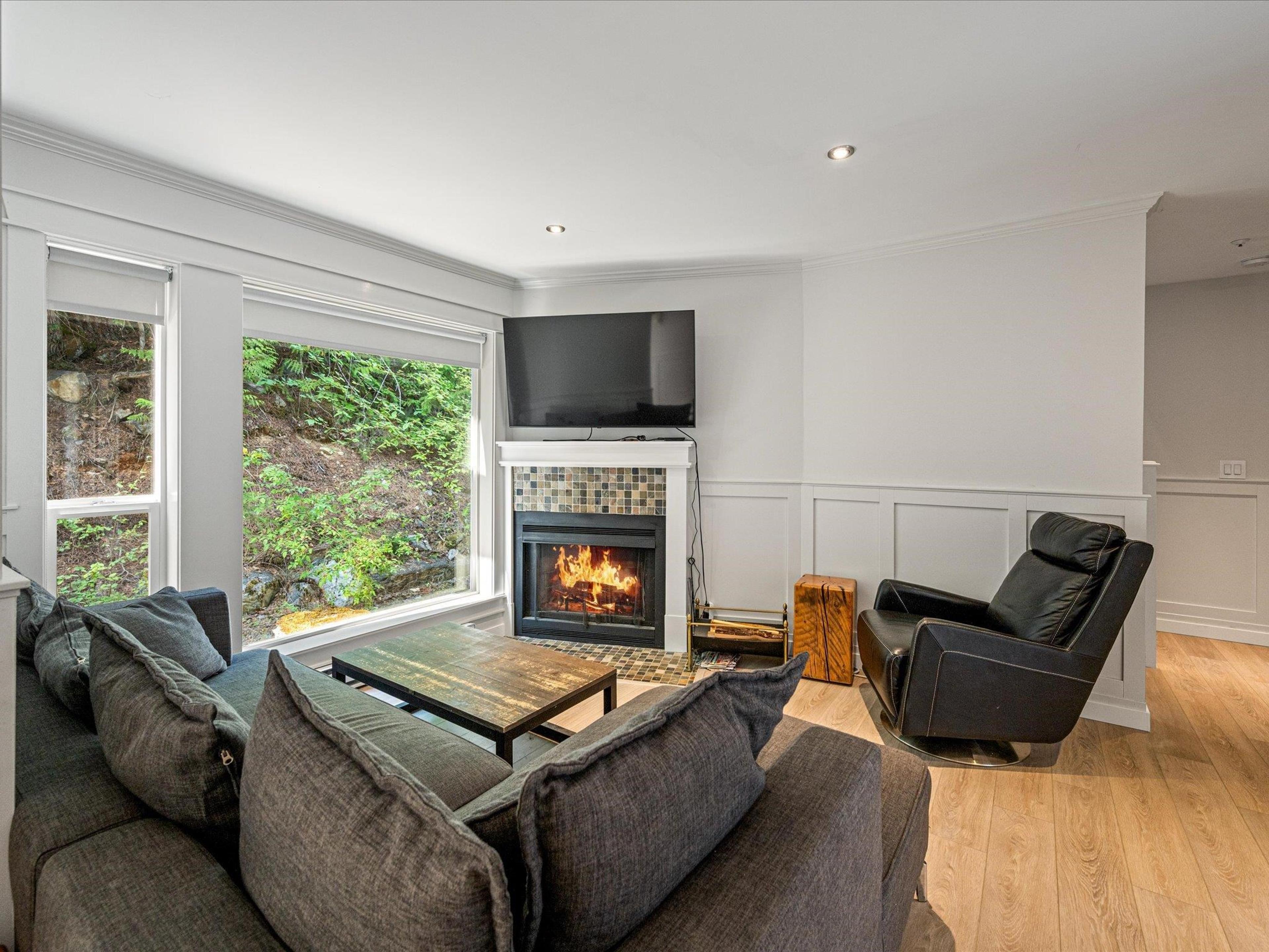 1400 Park Street, Pemberton - Exteriors - Full Complex View - Photo 1