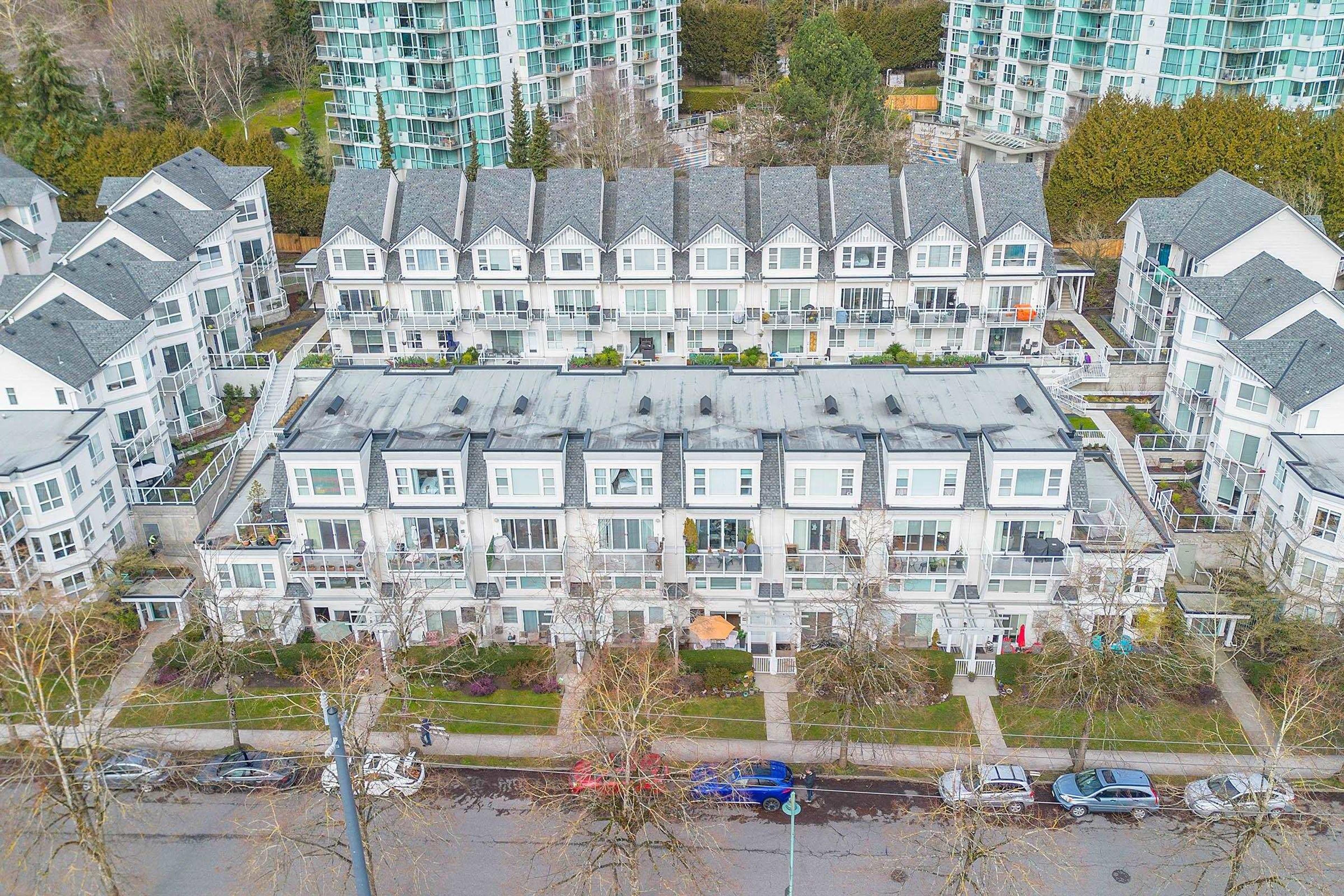 2727 E Kent Avenue North, Vancouver - Exteriors - Full Complex View, Drone/Aerial View - Photo 5