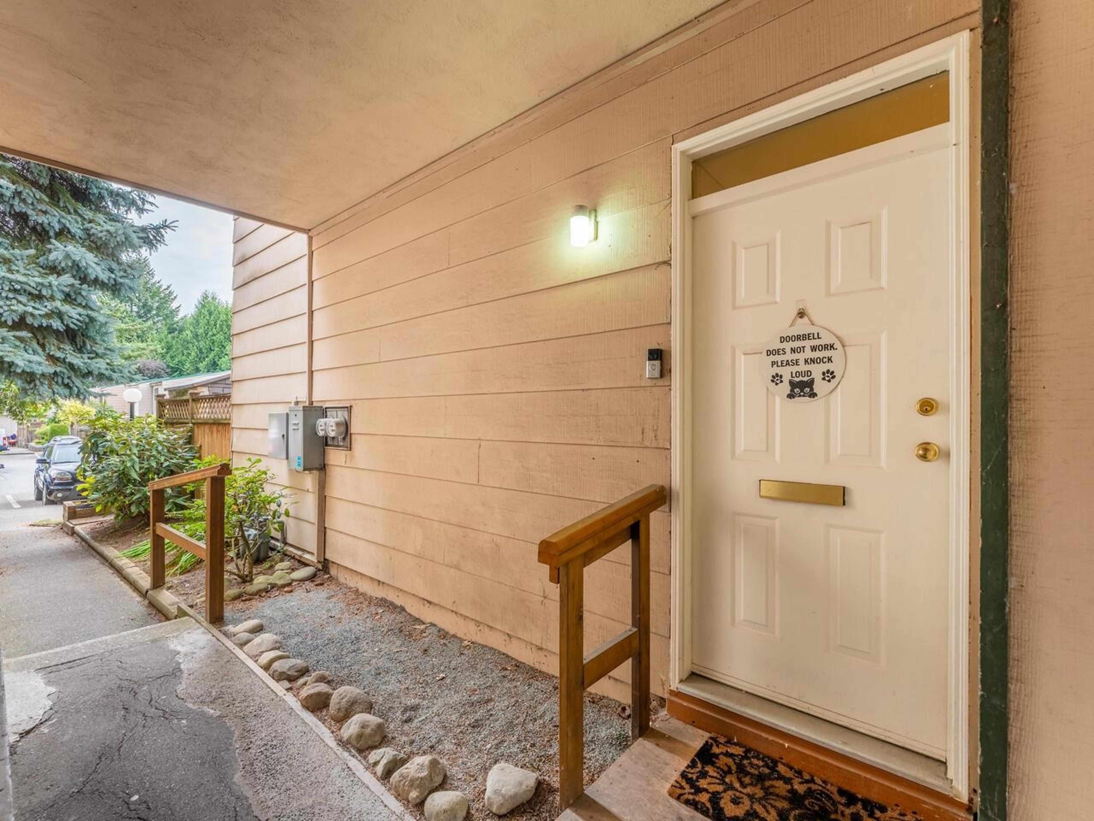 15265 105 Avenue, Surrey - Exteriors - Photo 1