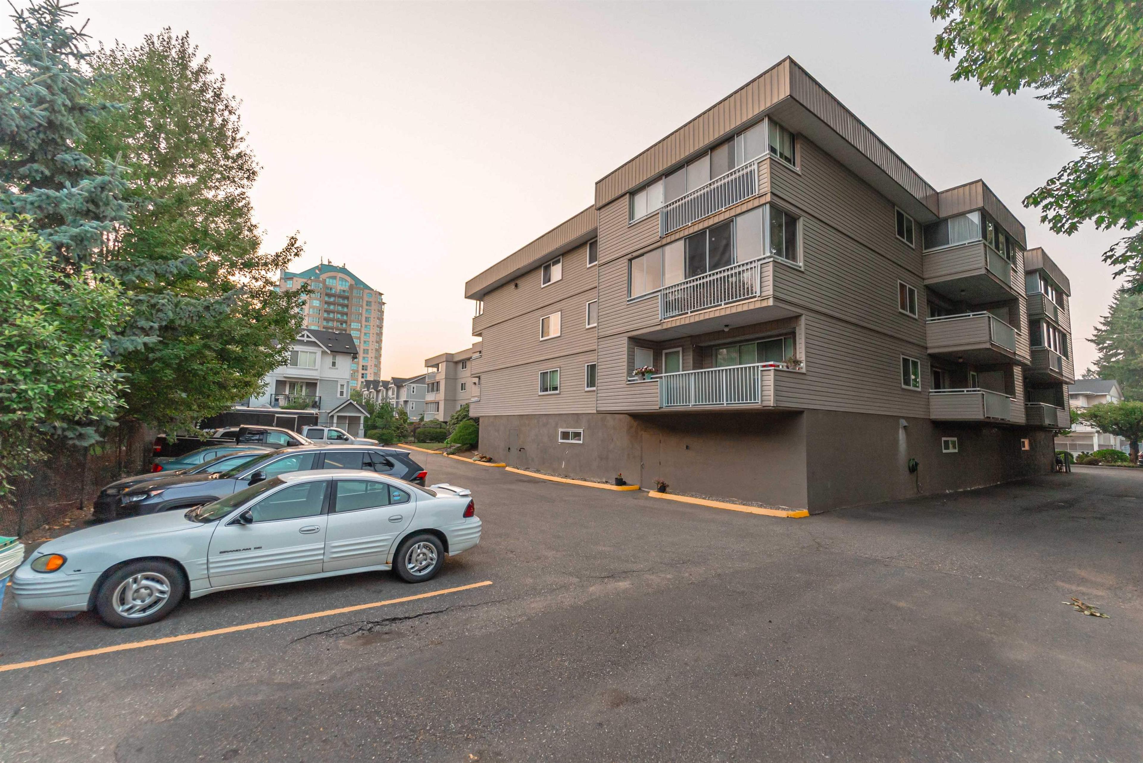 32040 Tims Avenue, Abbotsford - Exteriors - Photo 3