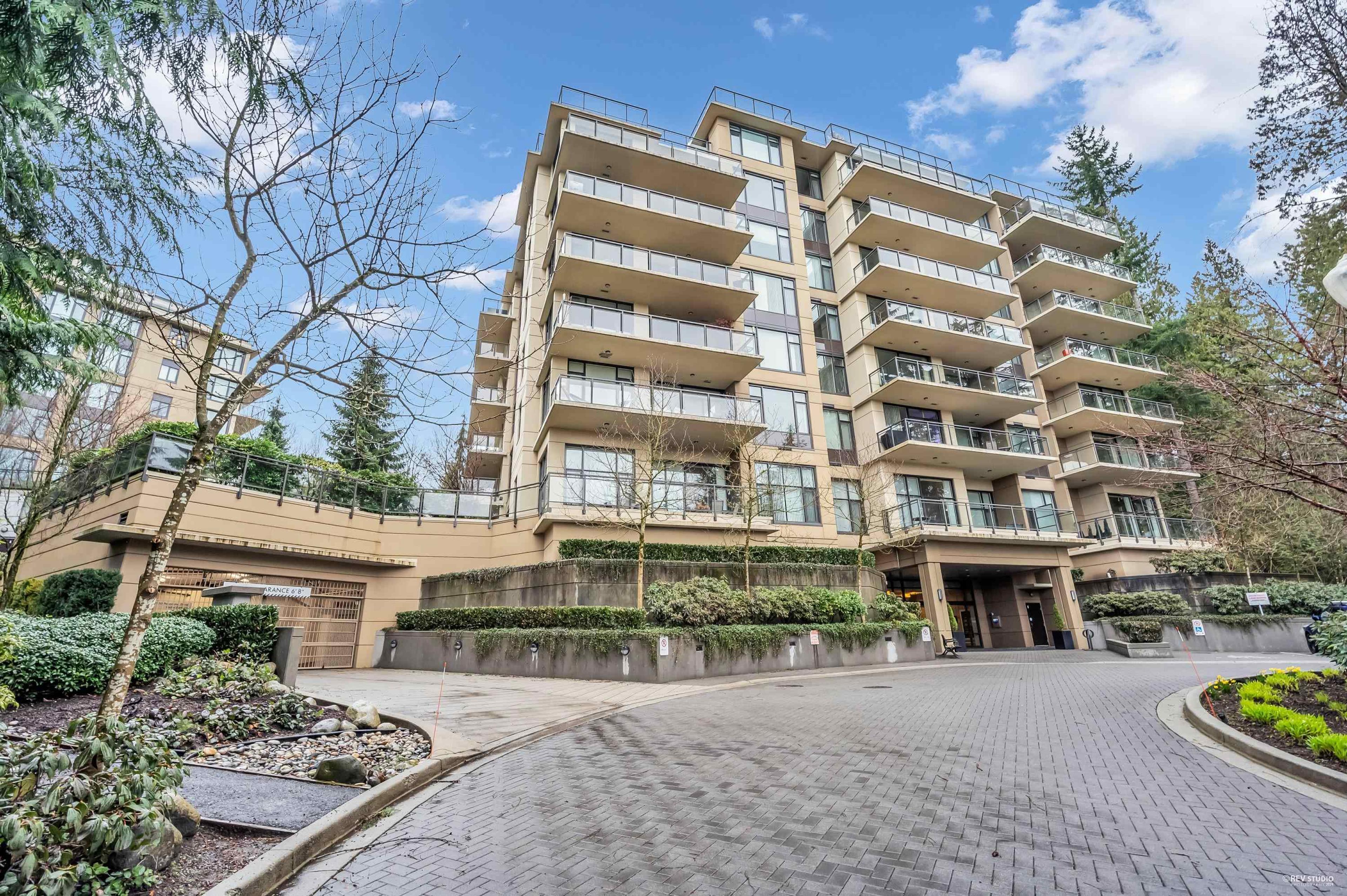 1415 Parkway Boulevard, Coquitlam - Exteriors - Photo 1