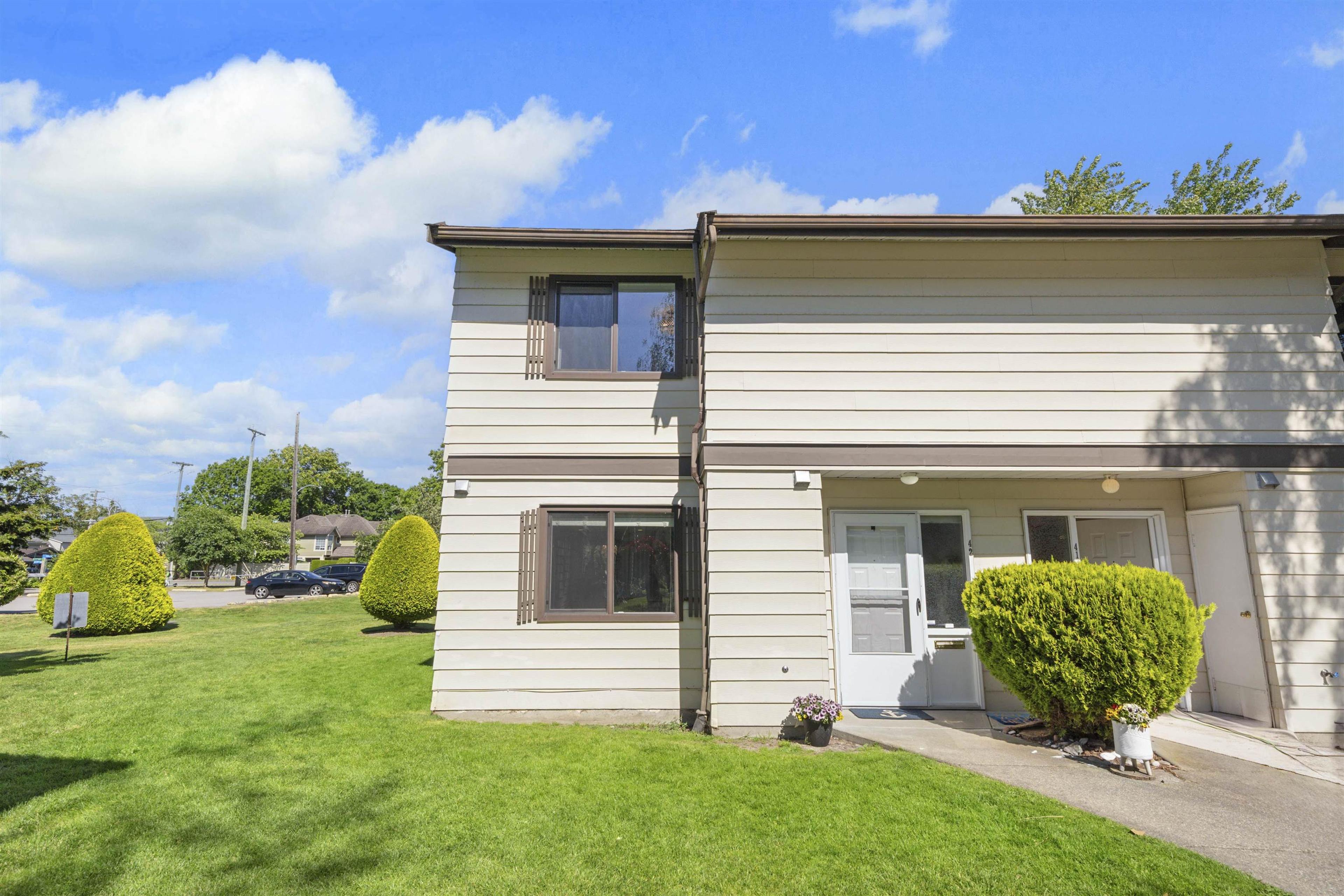 4800 Trimaran Drive, Richmond - Exteriors - Photo 1