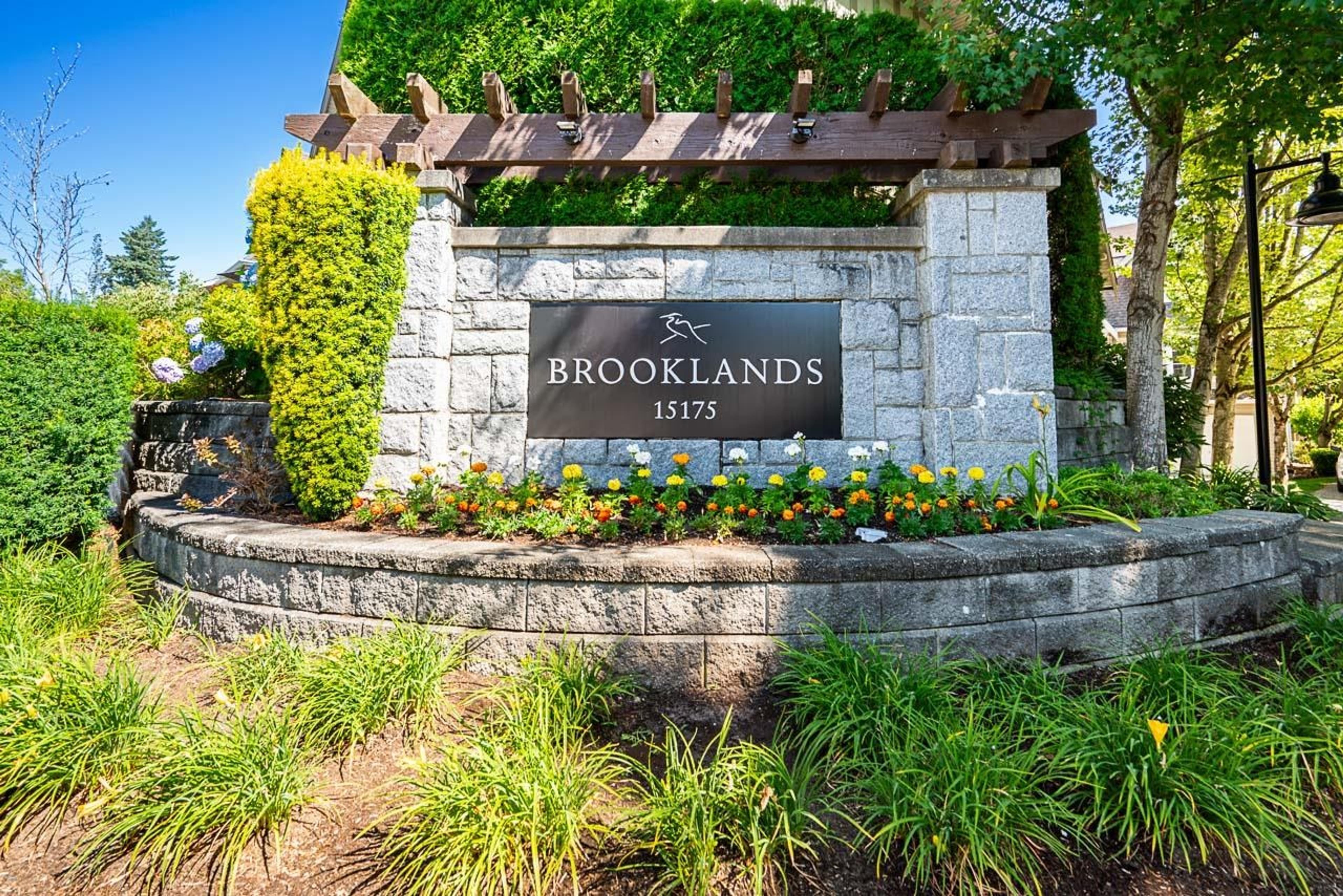 15155 62a Avenue, Surrey - Exteriors - Photo 2