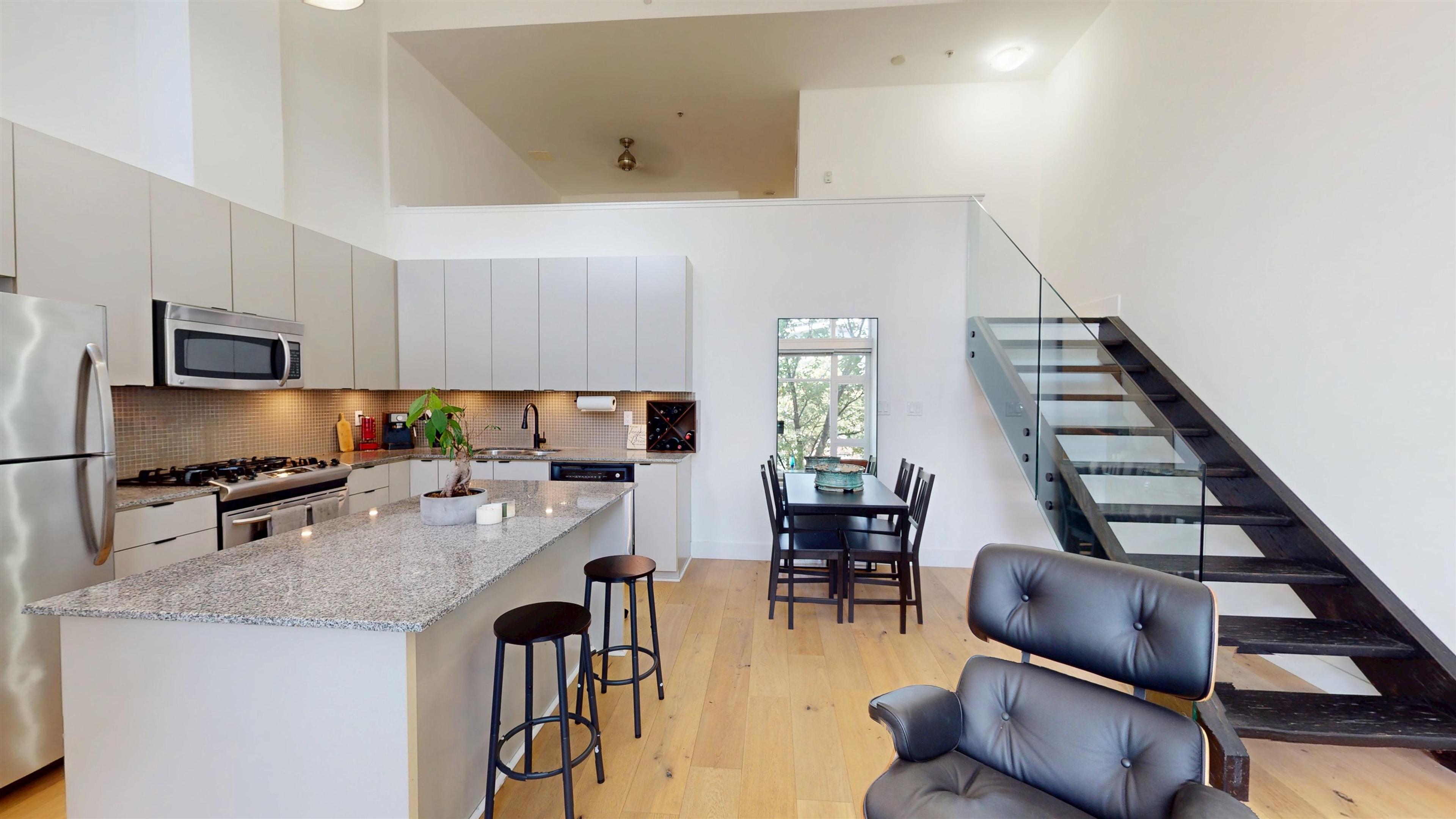 2727 Sophia Street, Vancouver - Exteriors - Photo 4