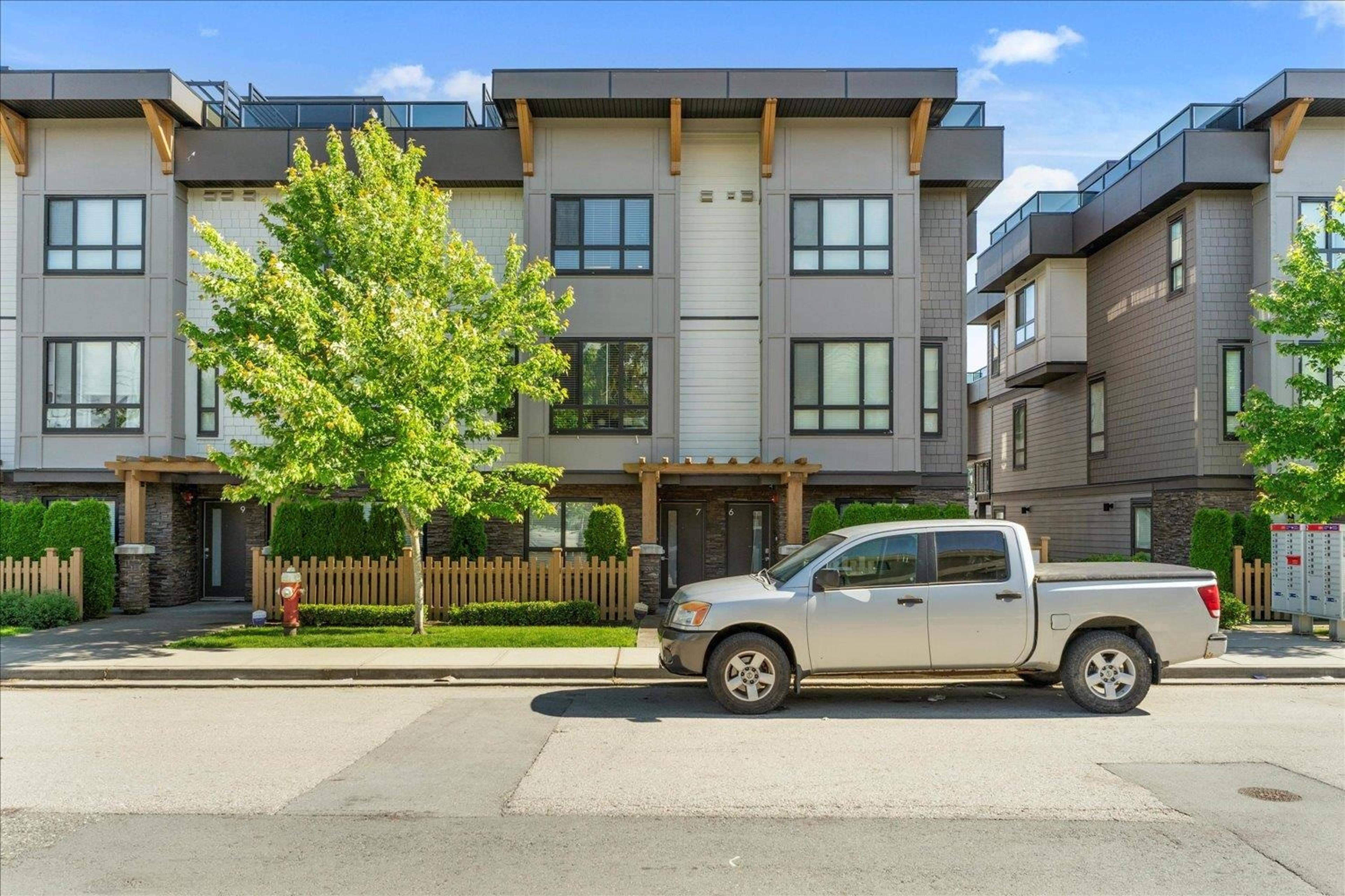 19670 55a Avenue, Langley - Exteriors - Full Complex View - Photo 3