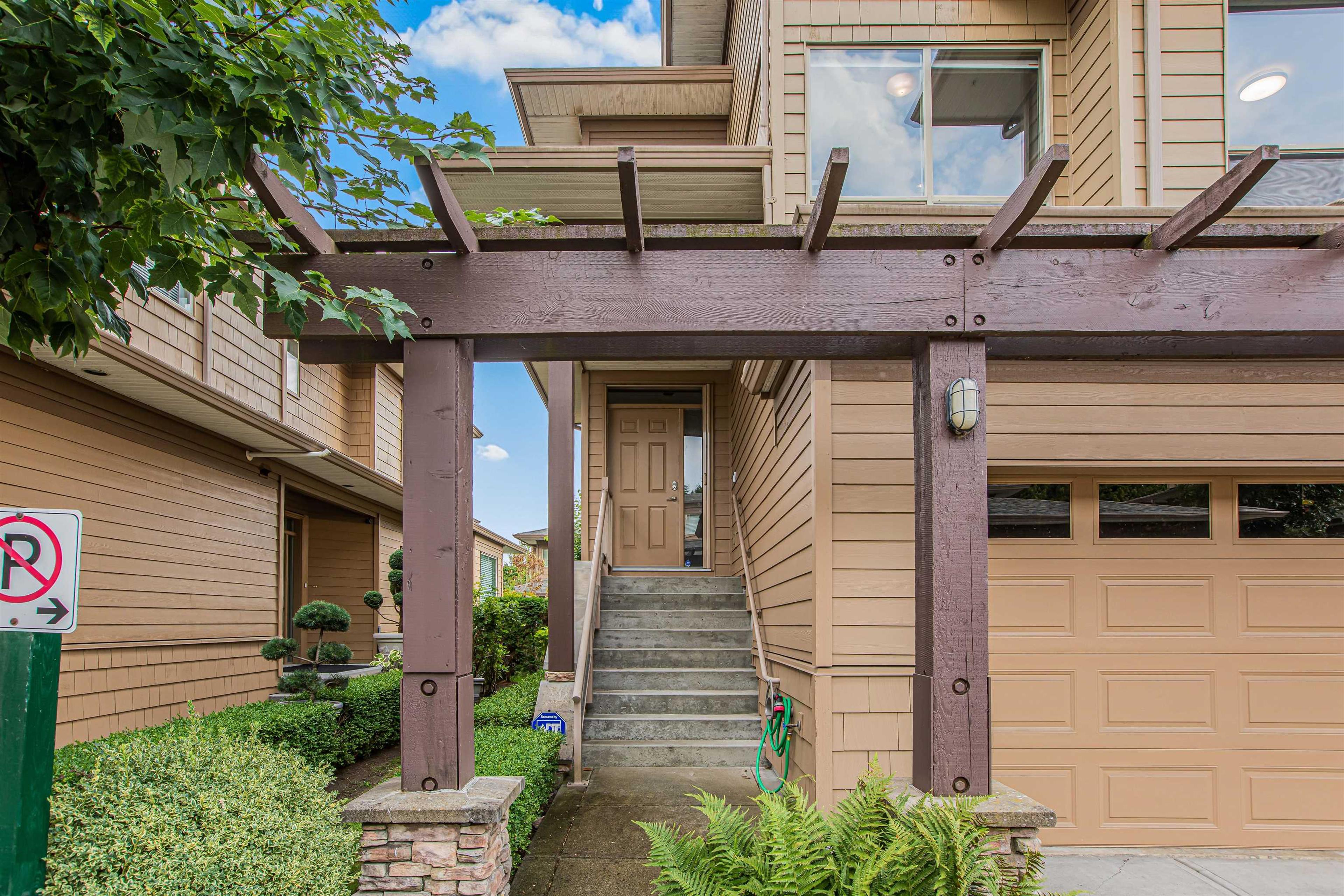 16655 64 Avenue, Surrey - Exteriors - Photo 6