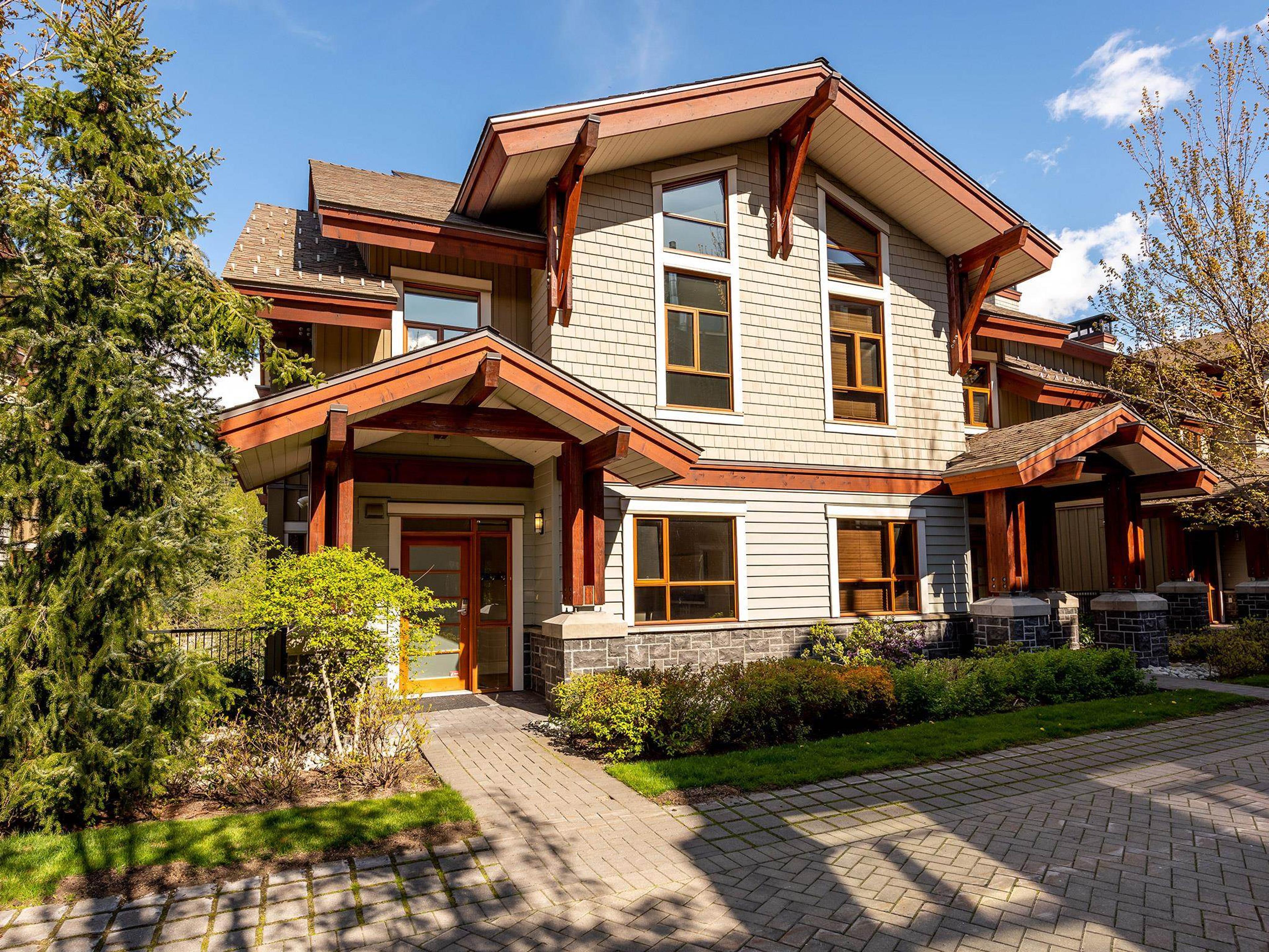 7124 Nancy Greene Drive, Whistler - Exteriors - Photo 4