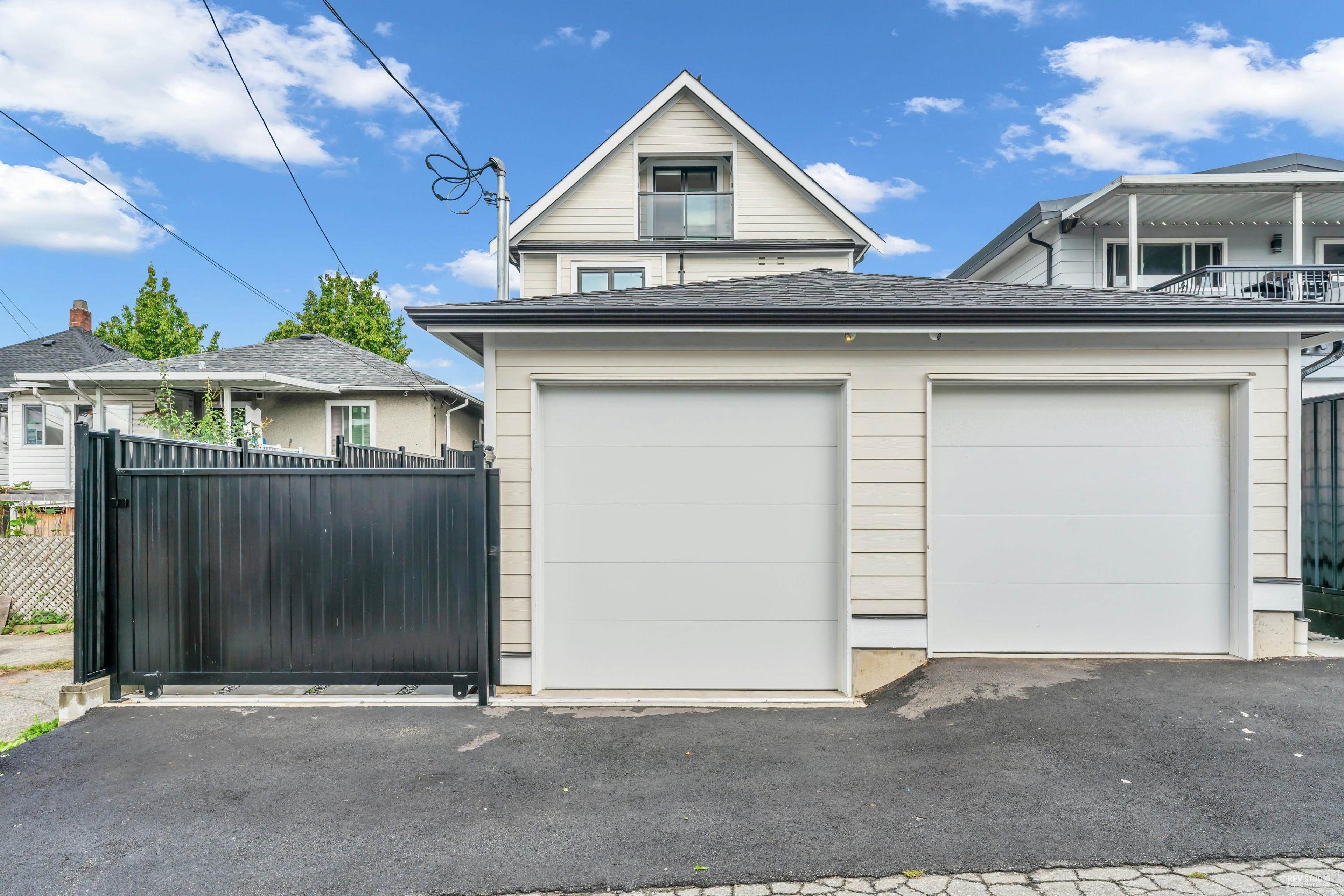 3344 Adanac Street, Vancouver - Exteriors - Photo 6