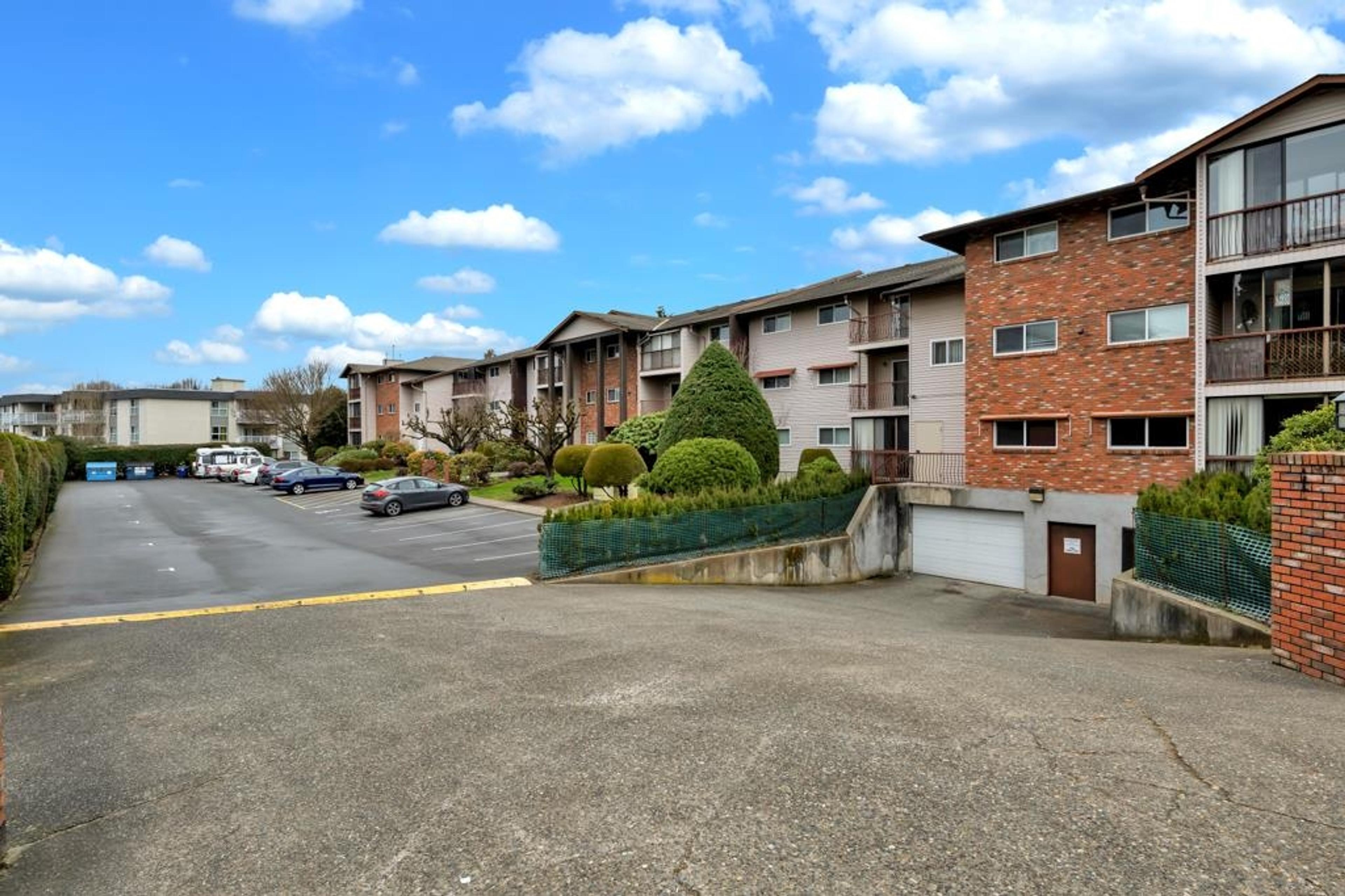 32910 Amicus Place, Abbotsford - Exteriors - Full Complex View - Photo 2