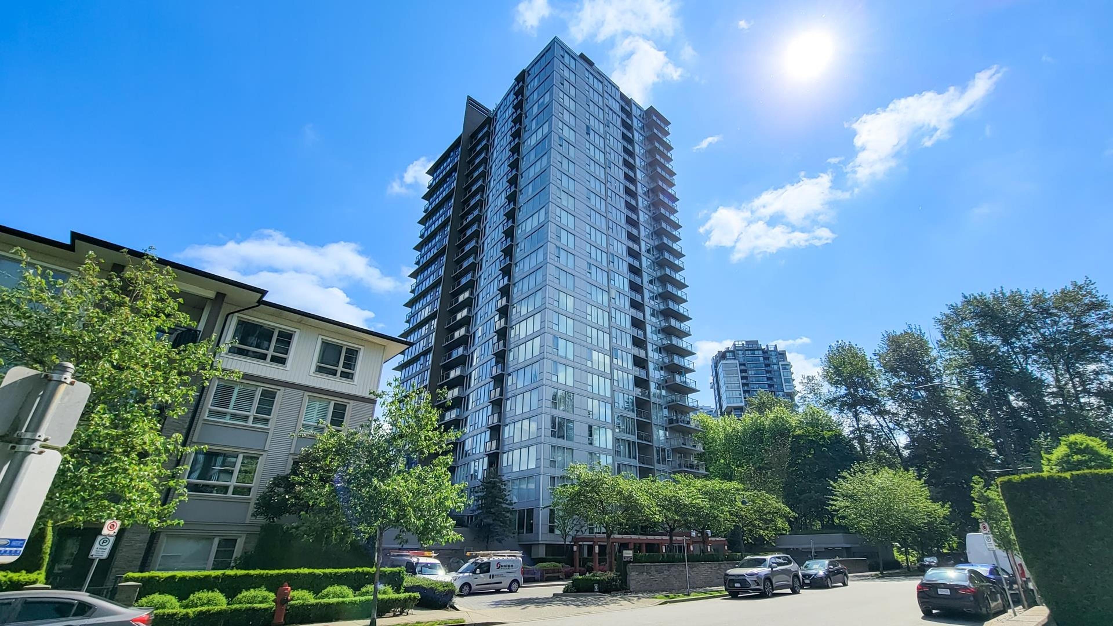 660 Nootka Way, Port Moody - Exteriors - Photo 2