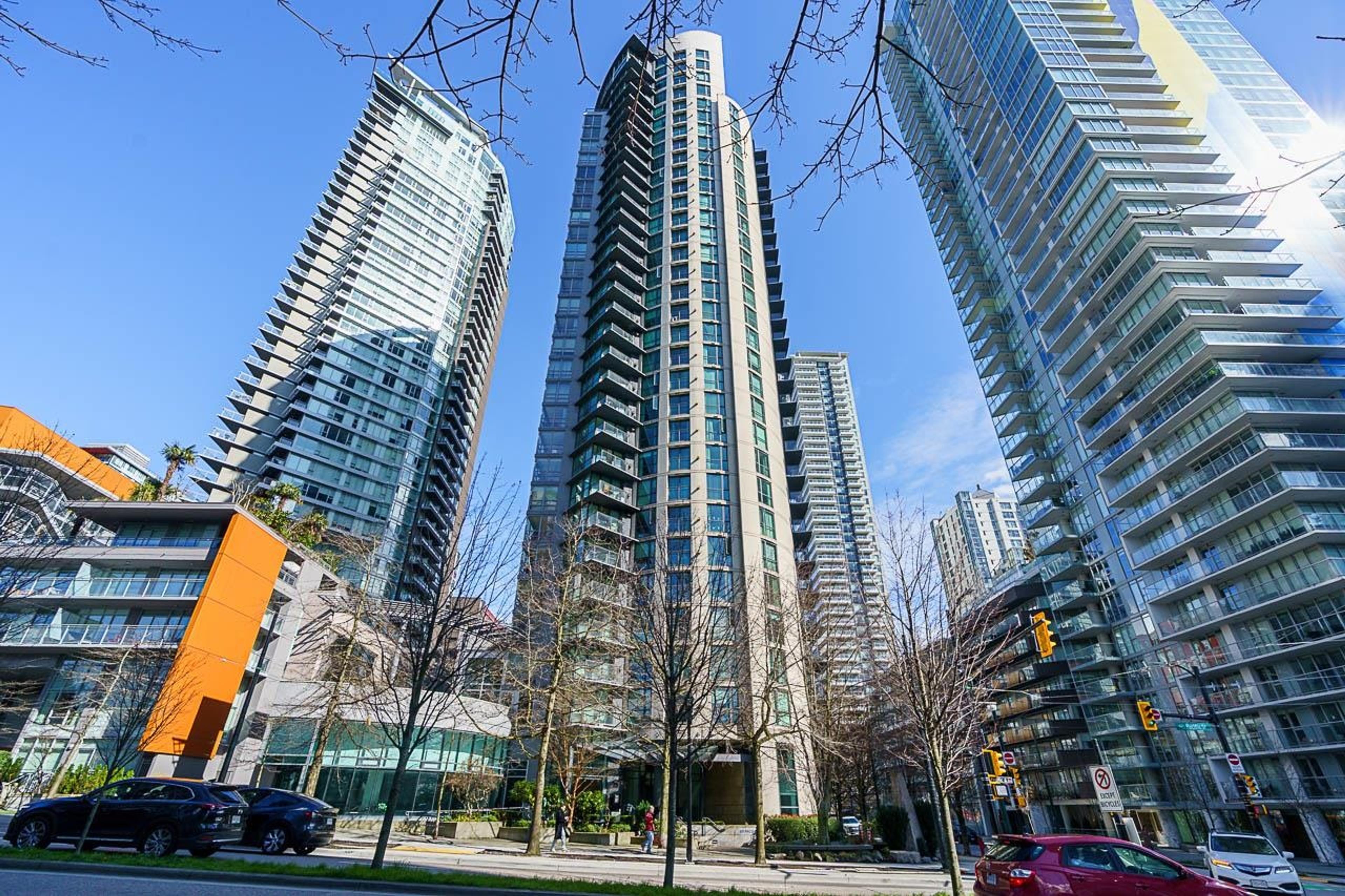501 Pacific Street, Vancouver - Exteriors - Full Complex View - Photo 1