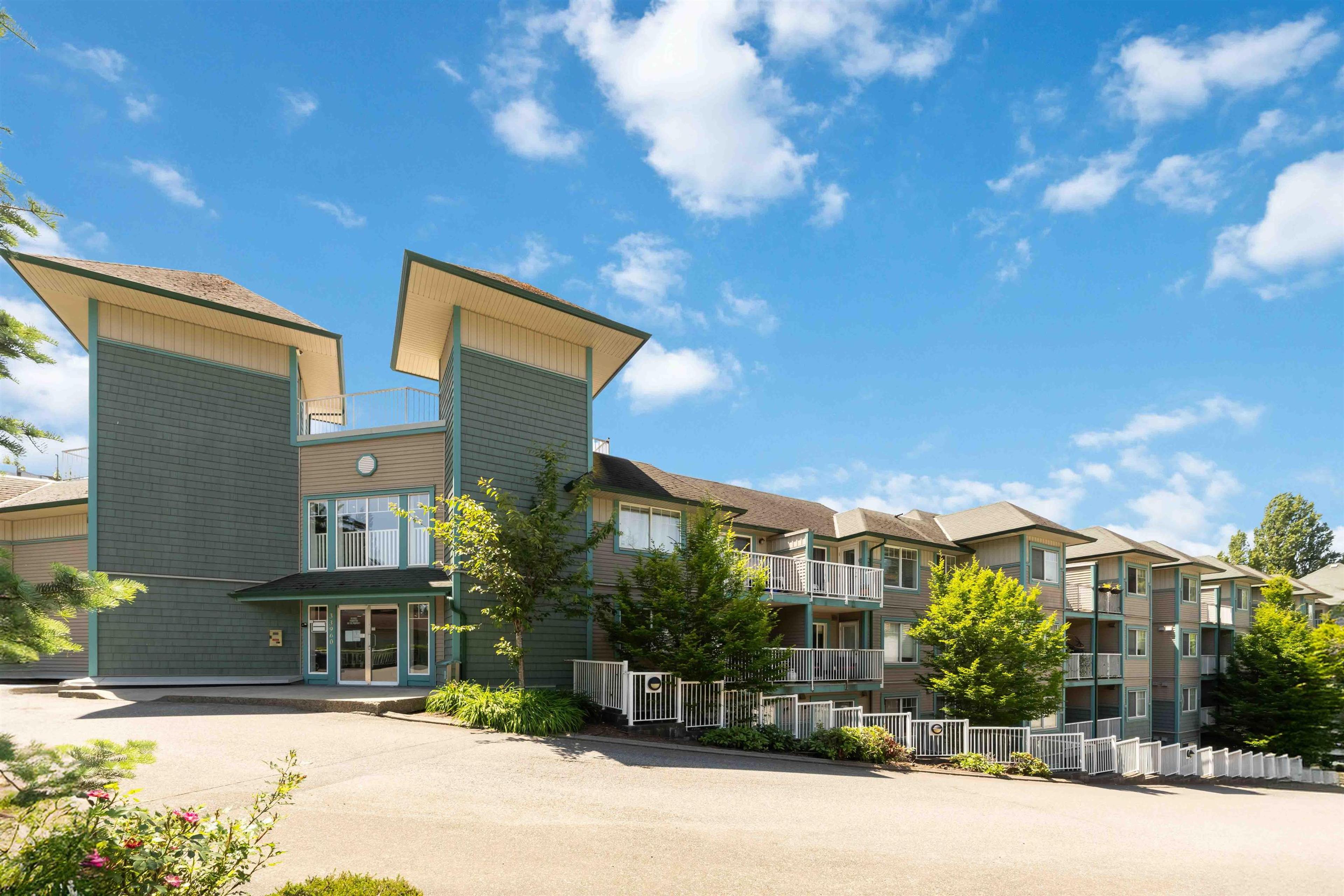 33960 Old Yale Road, Abbotsford - Exteriors - Full Complex View - Photo 1