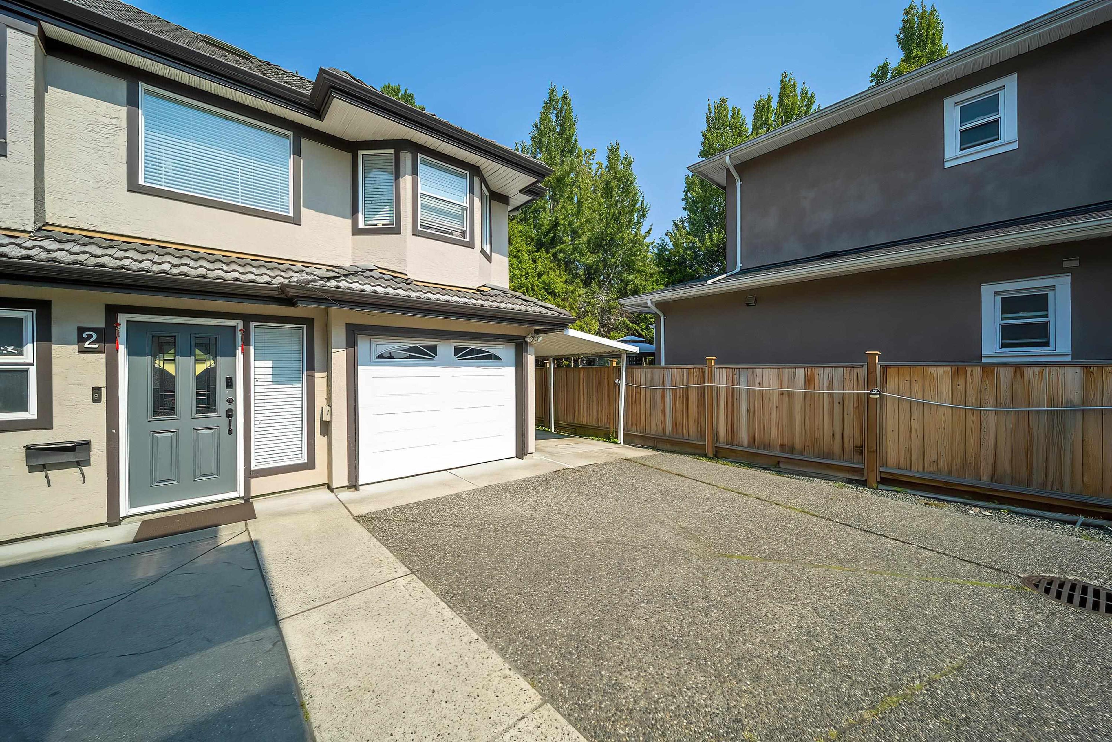 8491 Blundell Road, Richmond - Exteriors - Photo 2