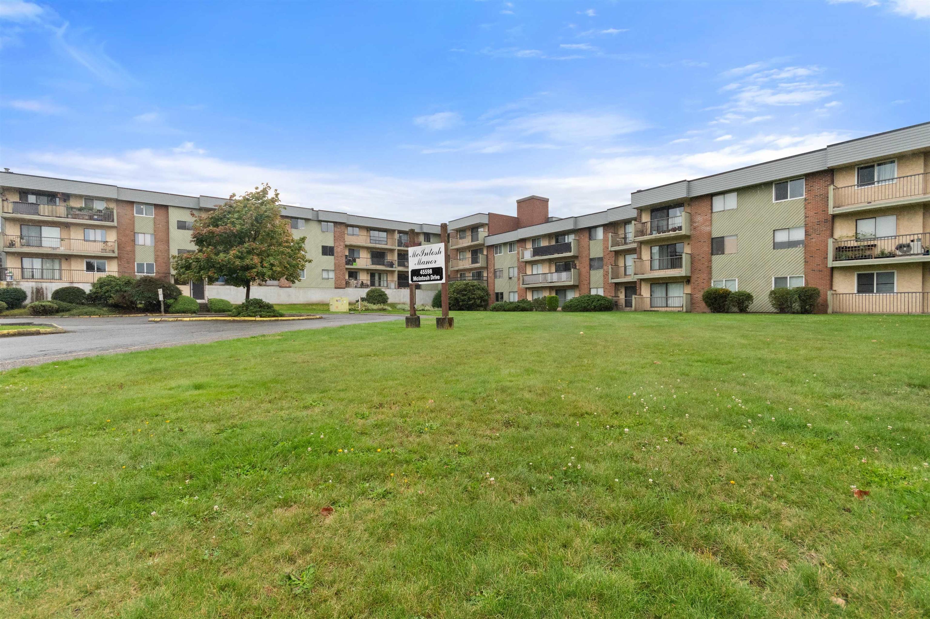 #223 45598 MCINTOSH DRIVE - Image 23