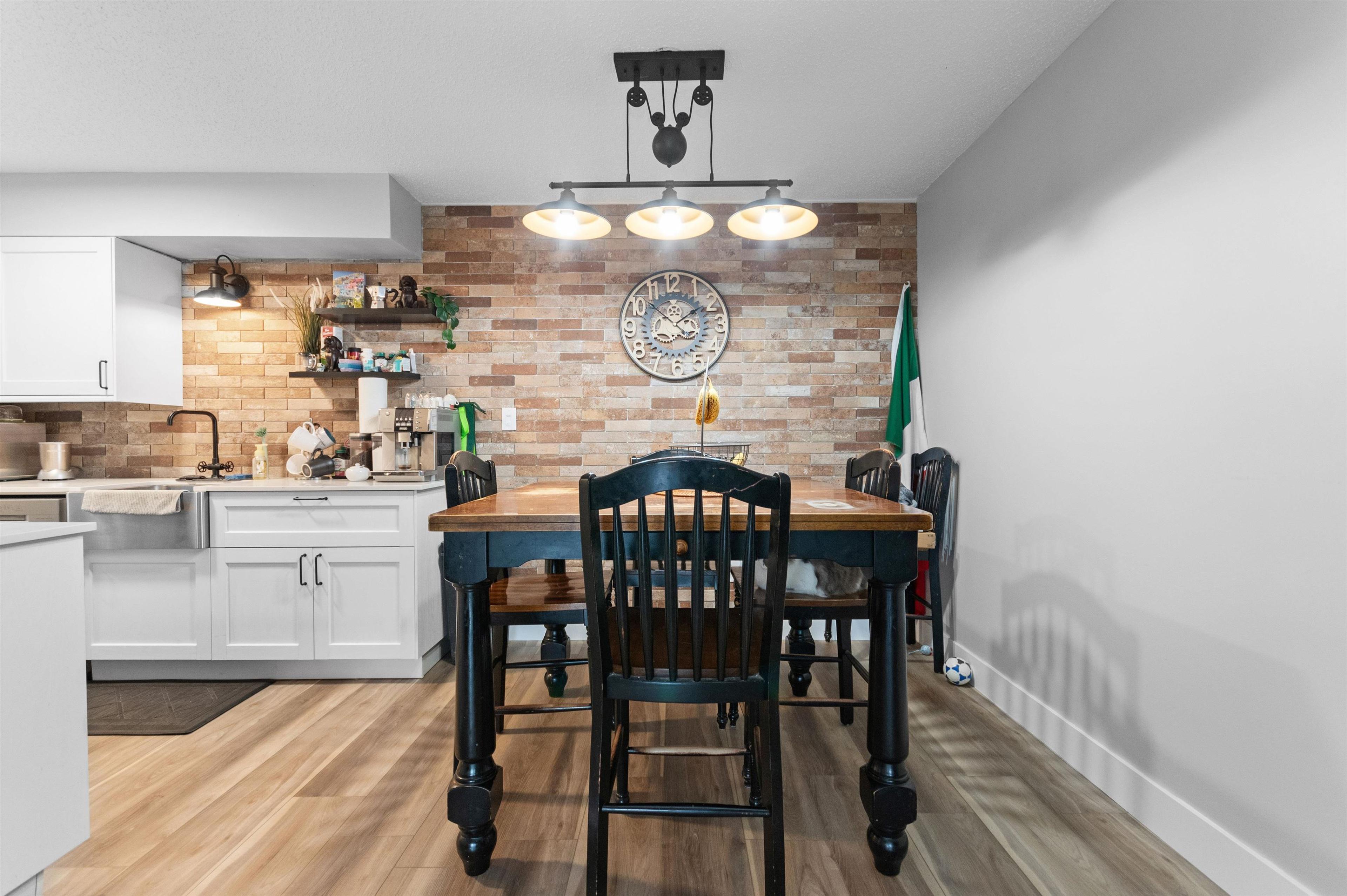 #223 45598 MCINTOSH DRIVE - Image 6