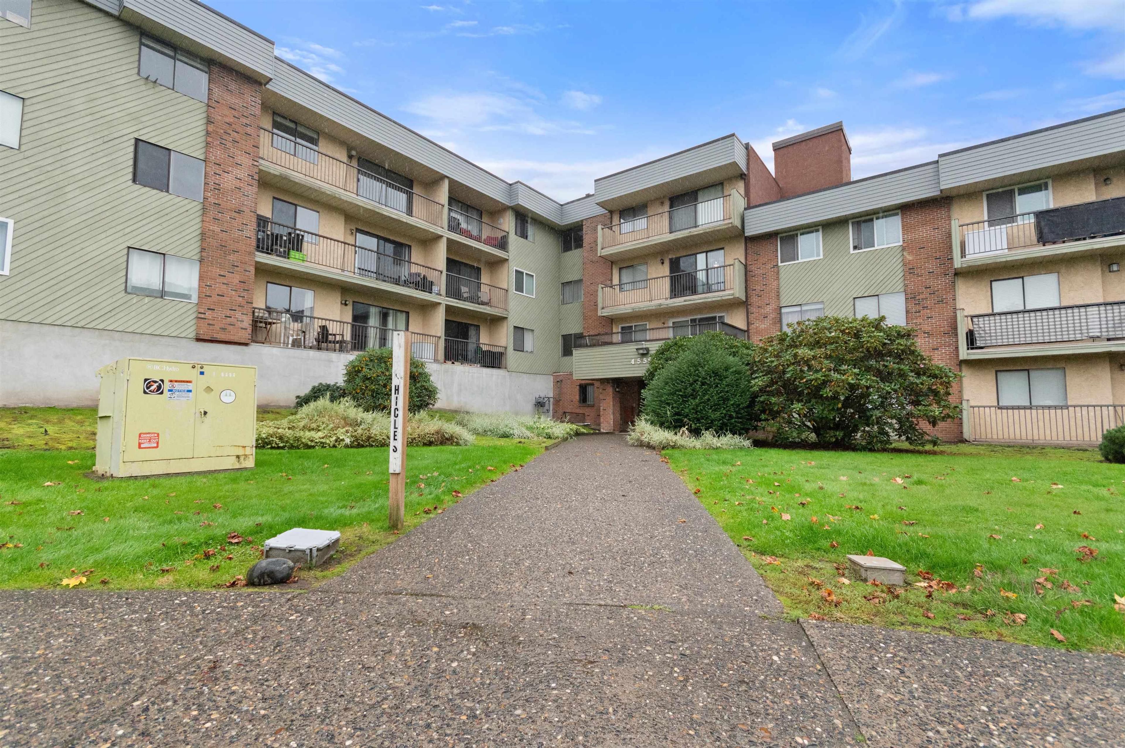 #223 45598 MCINTOSH DRIVE - Image 20