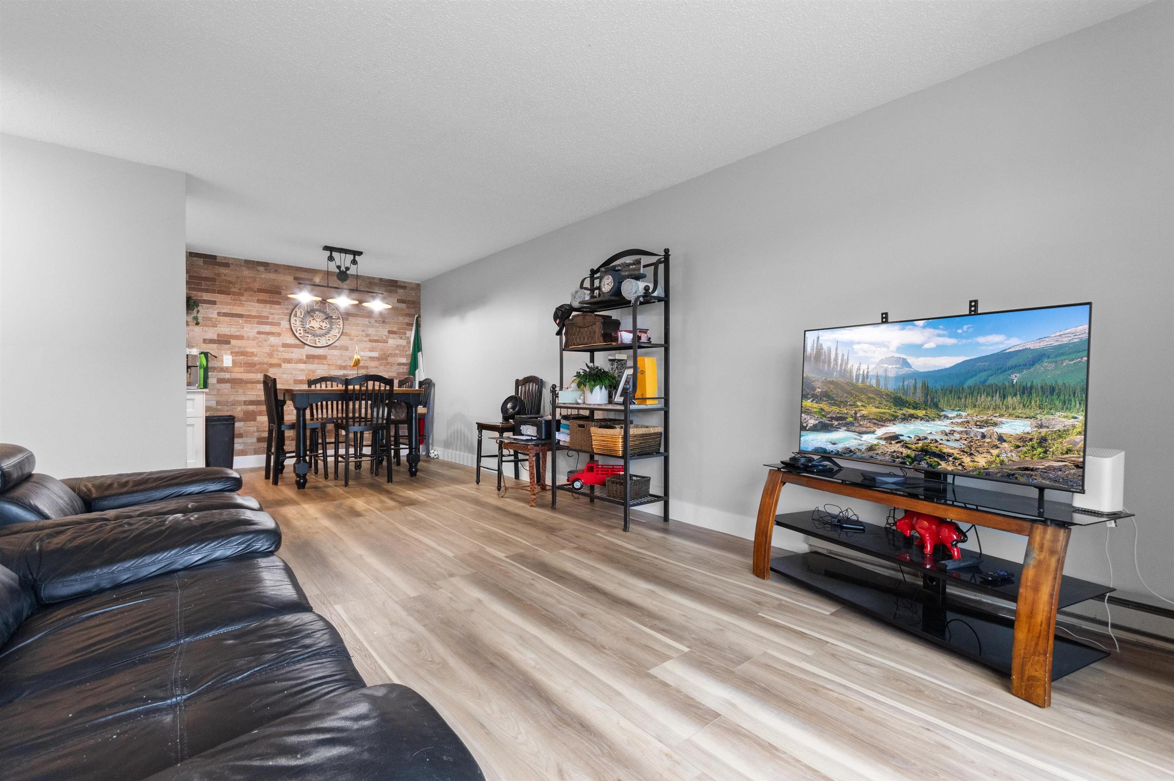 #223 45598 MCINTOSH DRIVE - Image 10