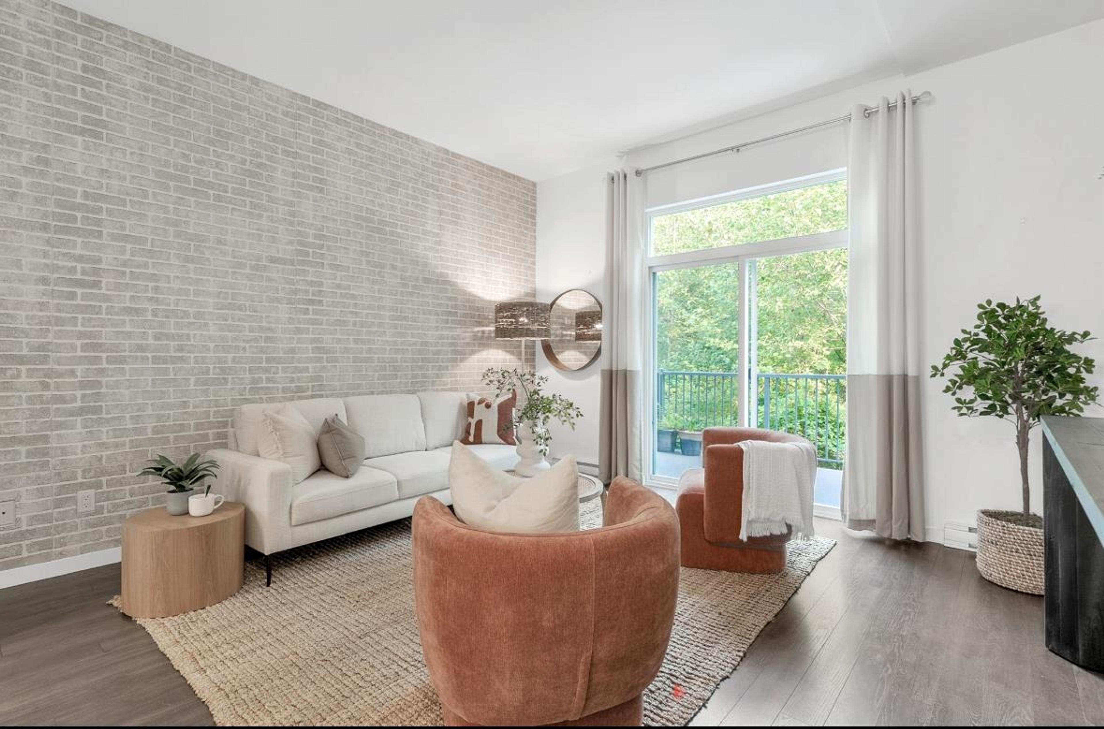 18681 68 Avenue, Surrey - Exteriors - Photo 2