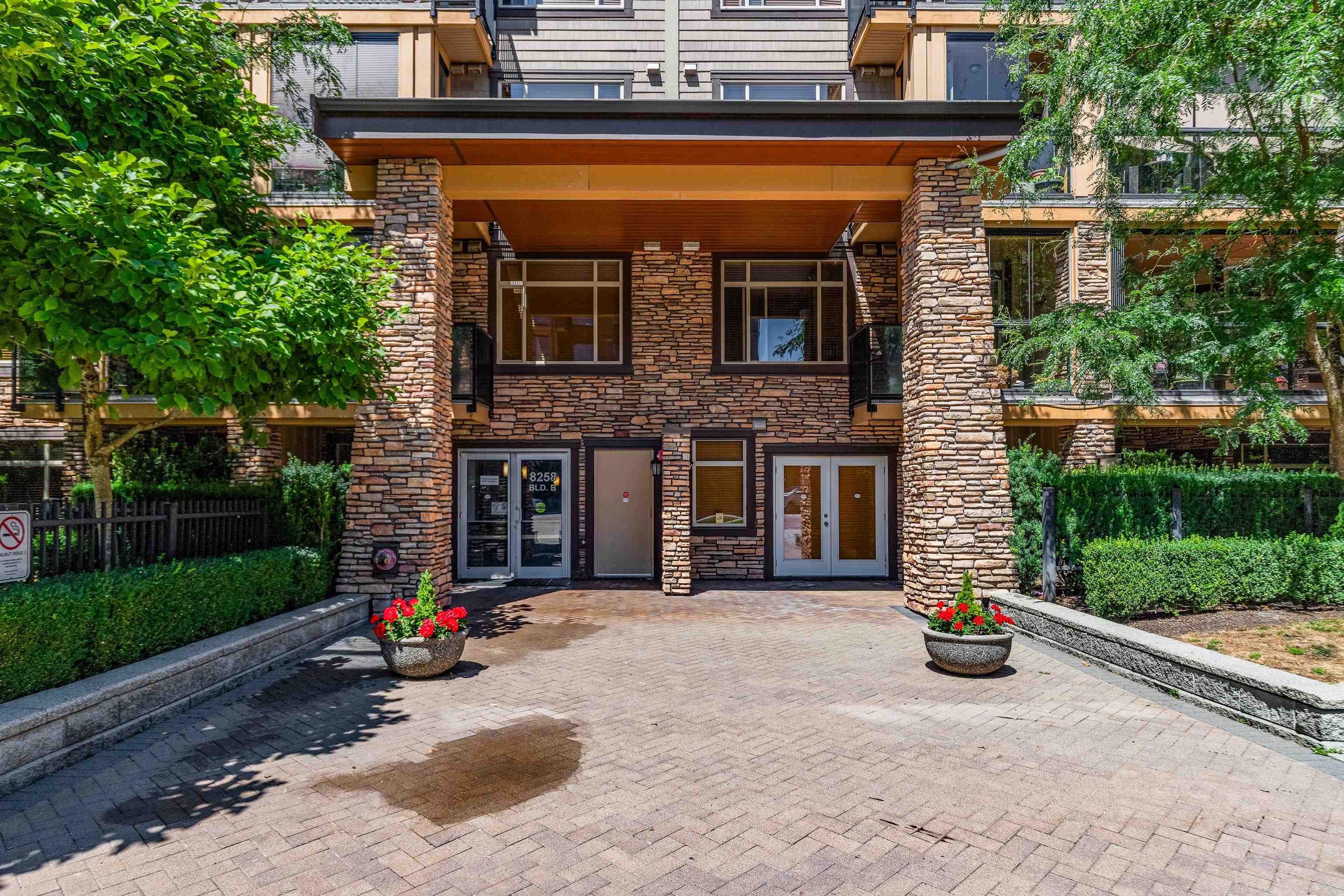 8258 207a Street, Langley - Exteriors - Photo 3