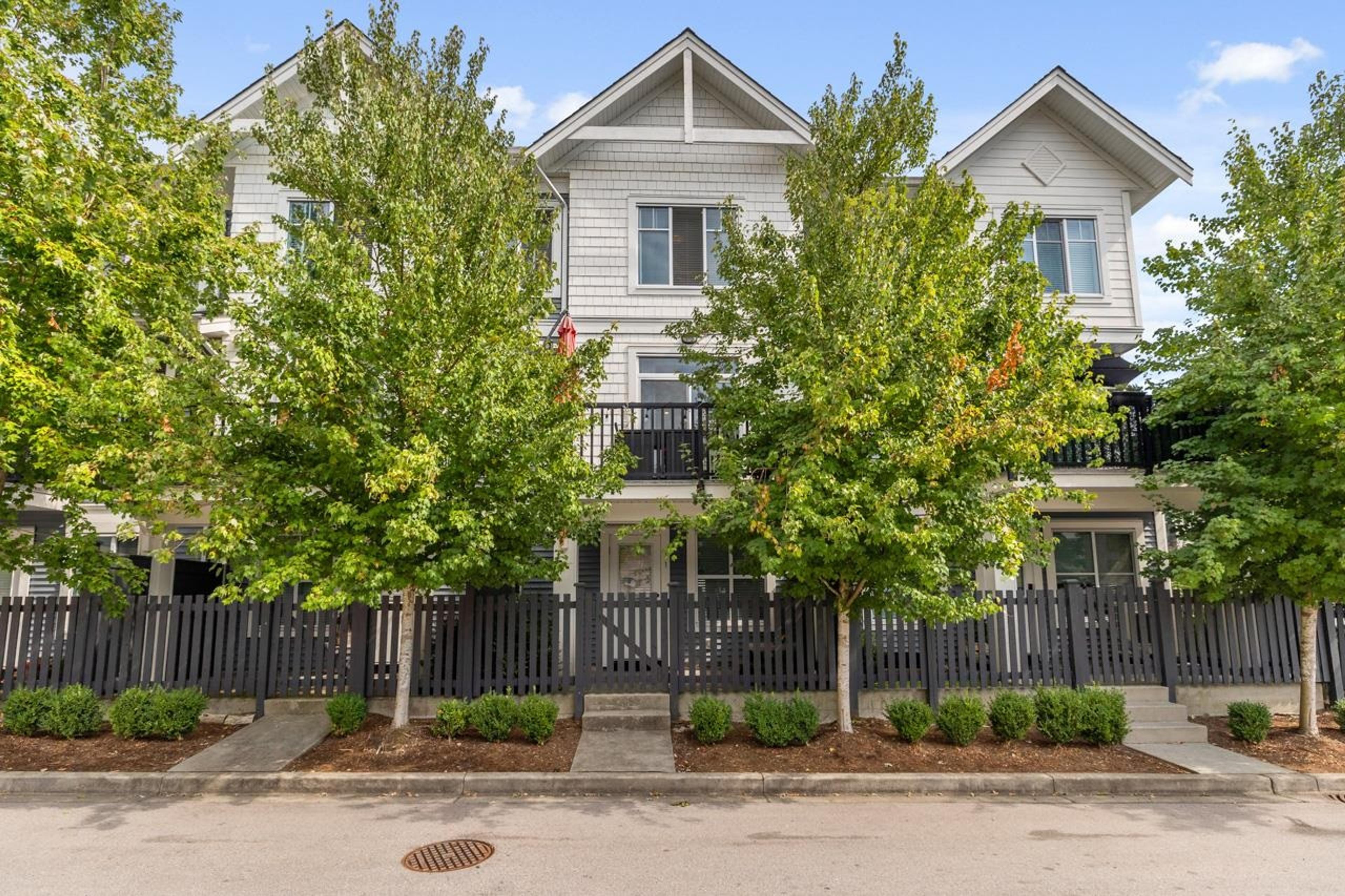 24021 110 Avenue, Maple Ridge - Exteriors - Full Complex View - Photo 9