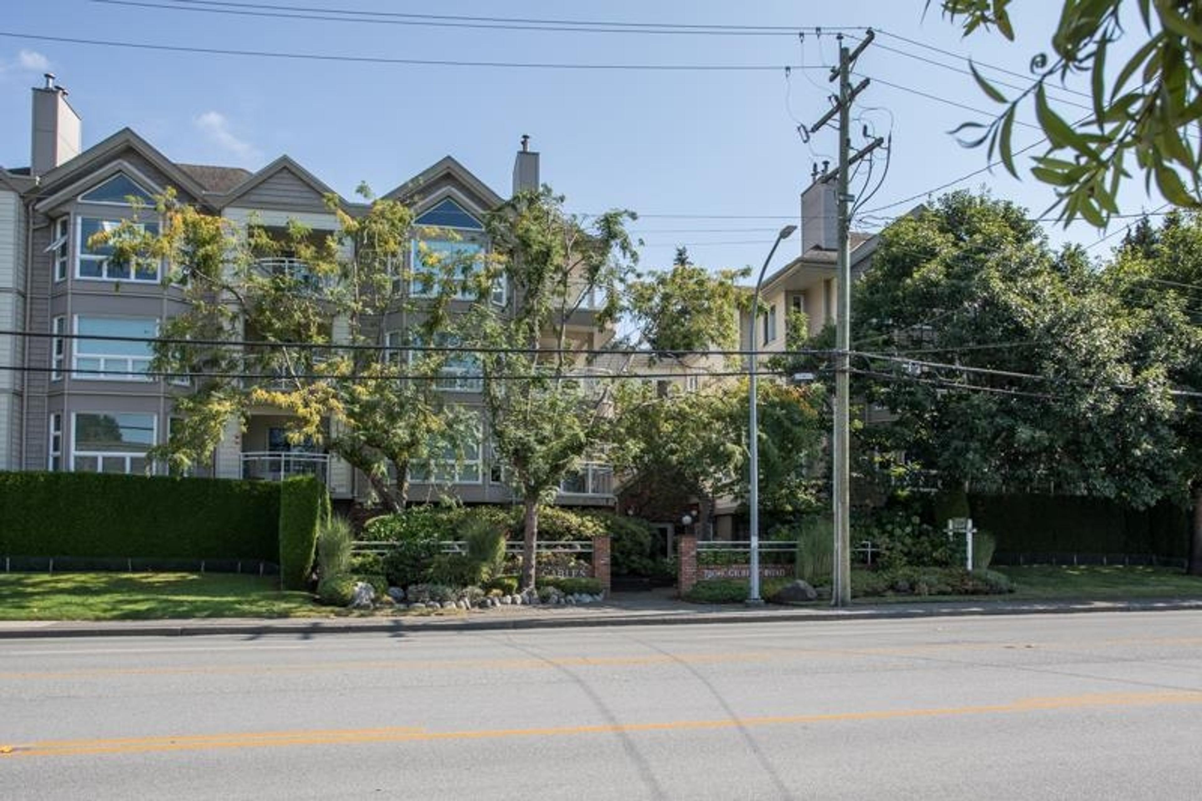 7200 Gilbert Road, Richmond - Exteriors - Photo 1